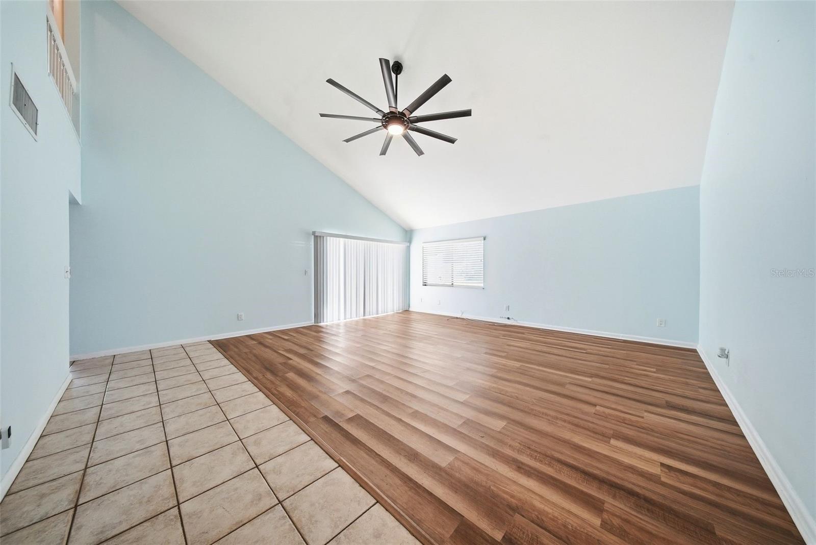 2617 BARKSDALE CT