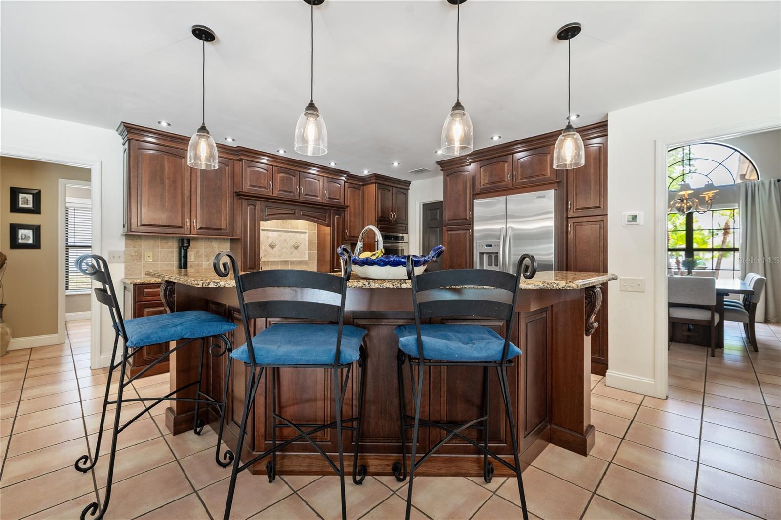 3372 BRIAN RD S