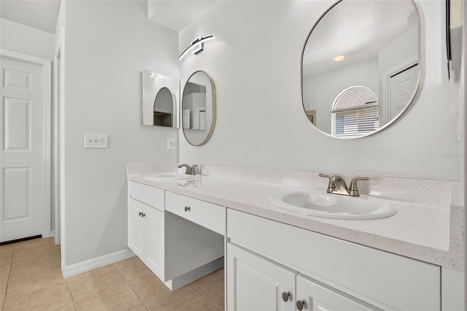 30524 LANESBOROUGH CIR