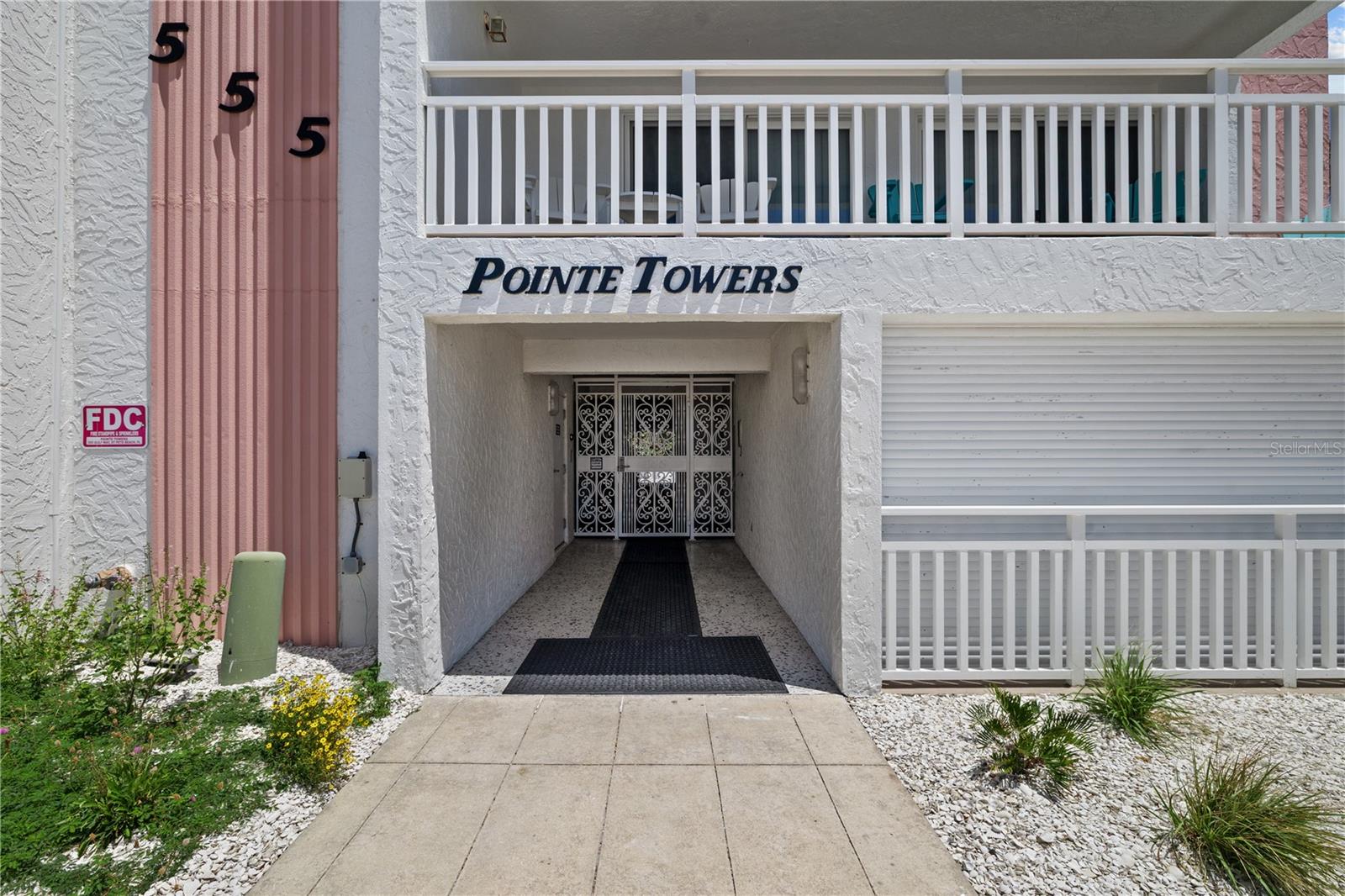 555 GULF WAY #6S