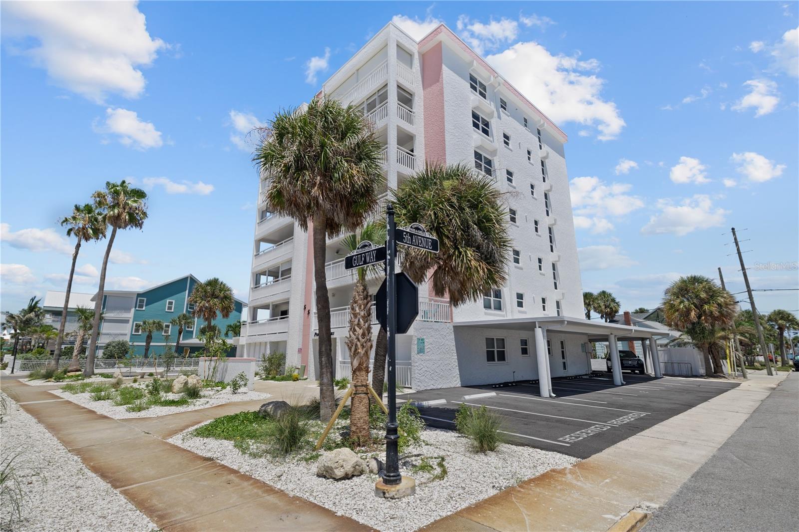 555 GULF WAY #6S