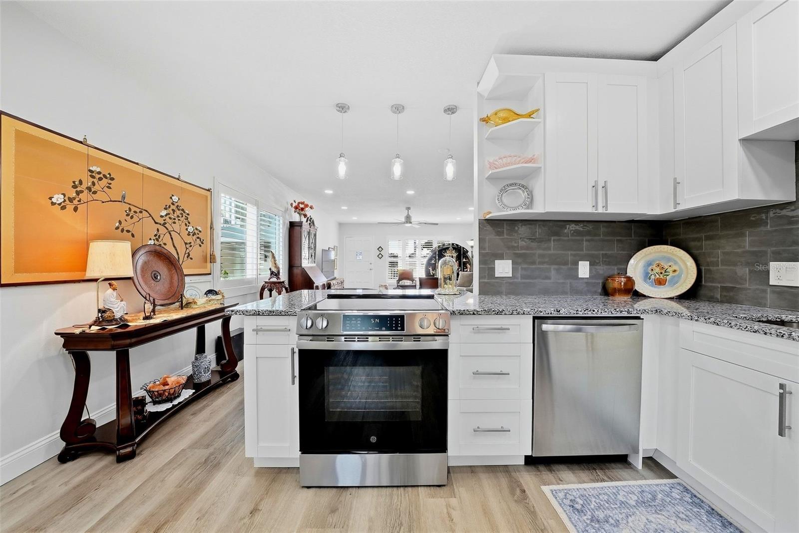 2430 FLORENTINE WAY #40