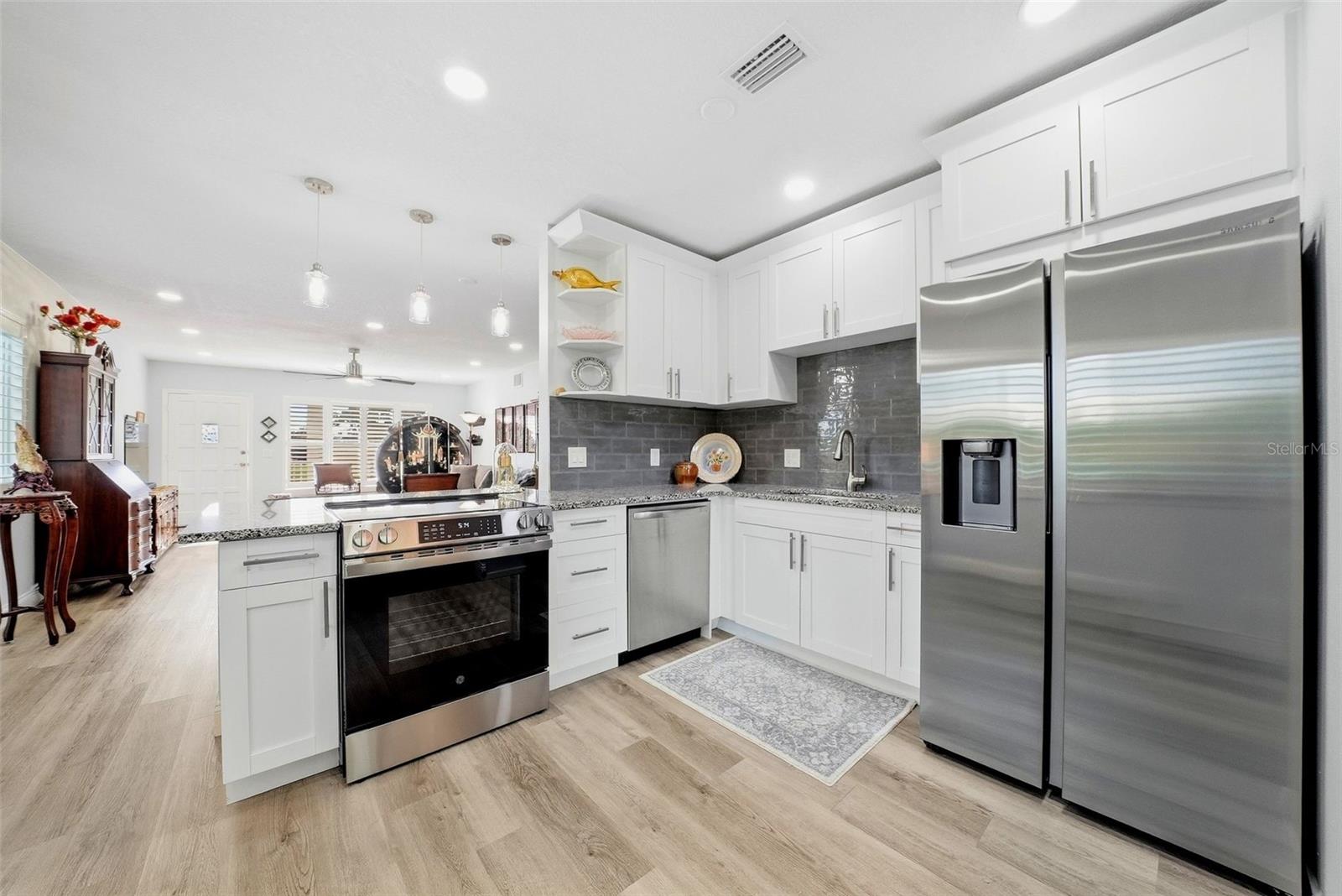 2430 FLORENTINE WAY #40