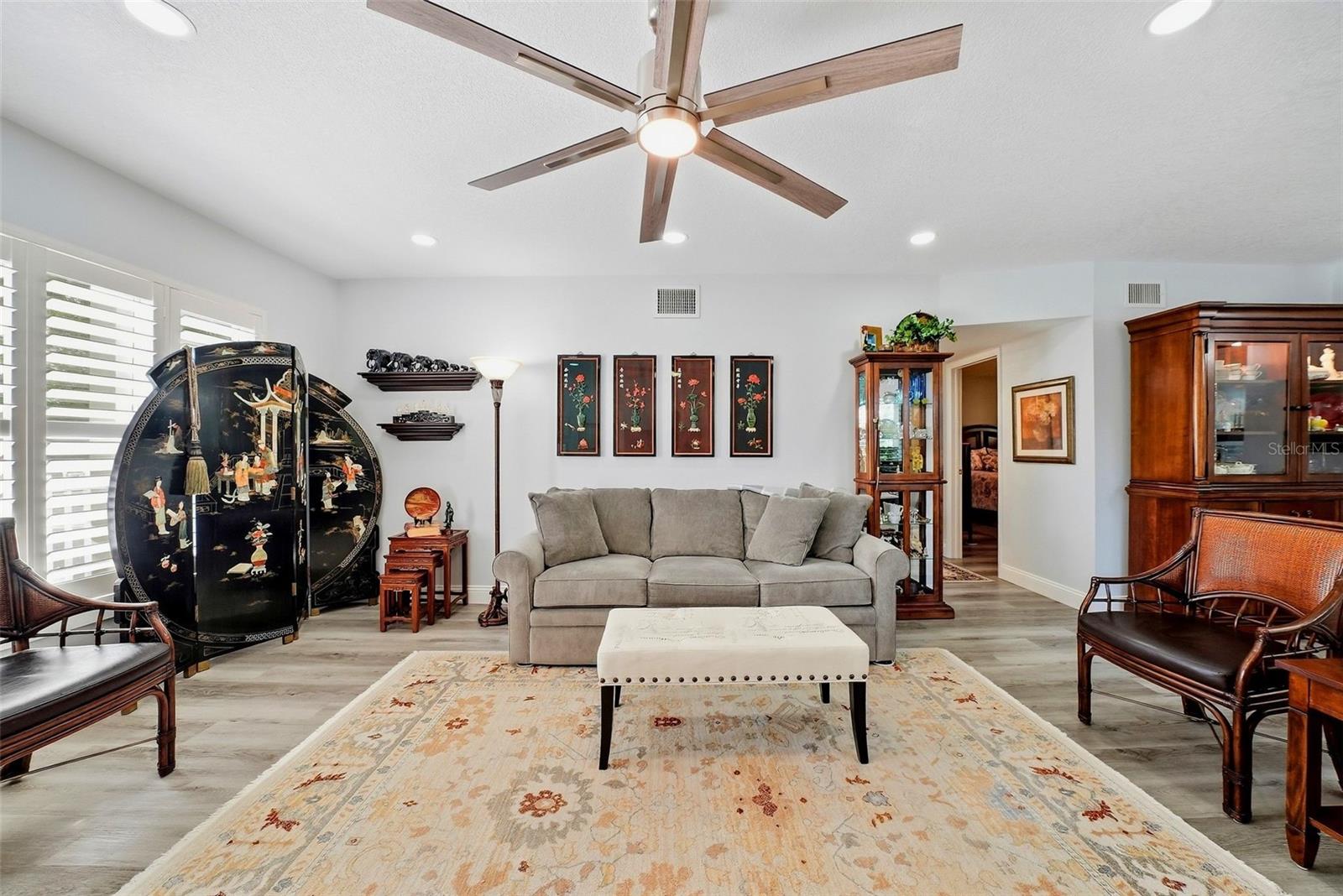 2430 FLORENTINE WAY #40