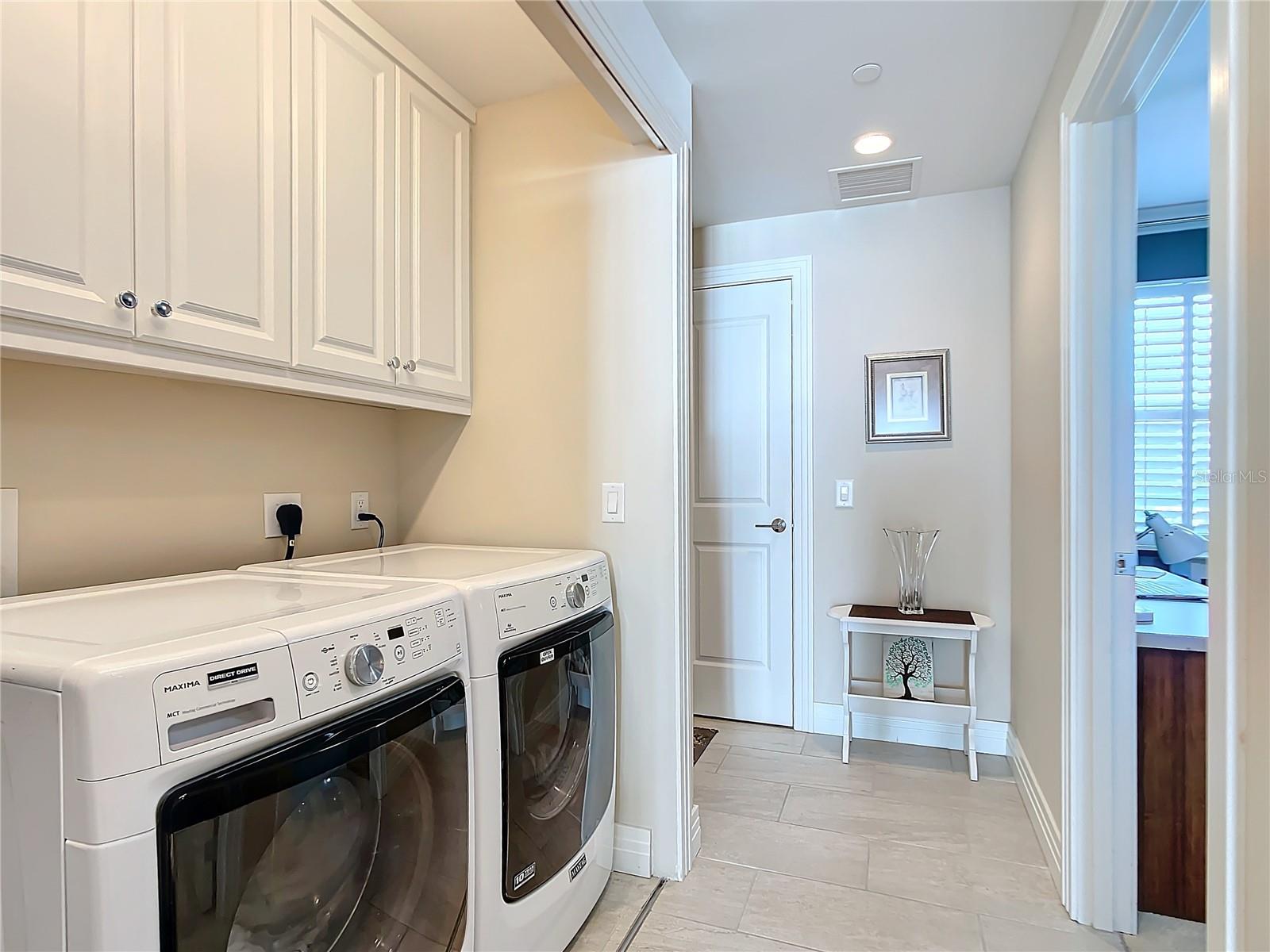 1325 SNELL ISLE BLVD NE #802