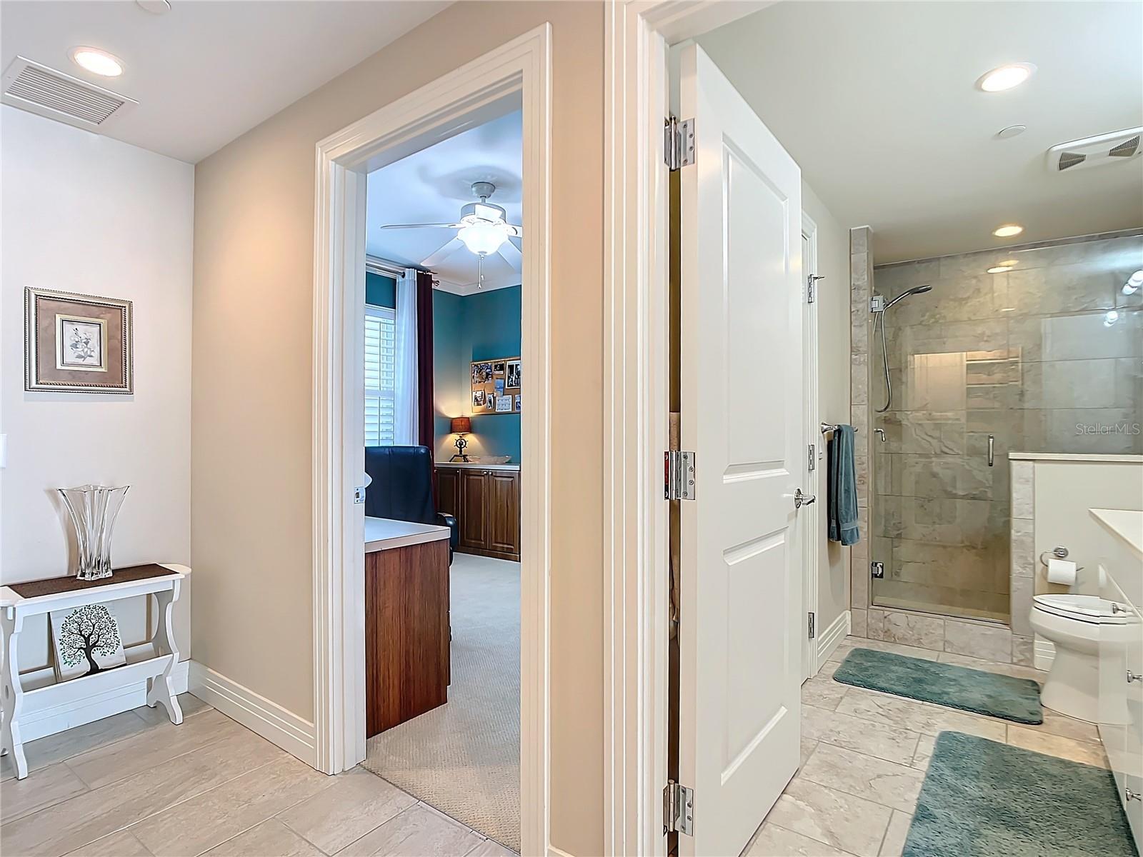1325 SNELL ISLE BLVD NE #802