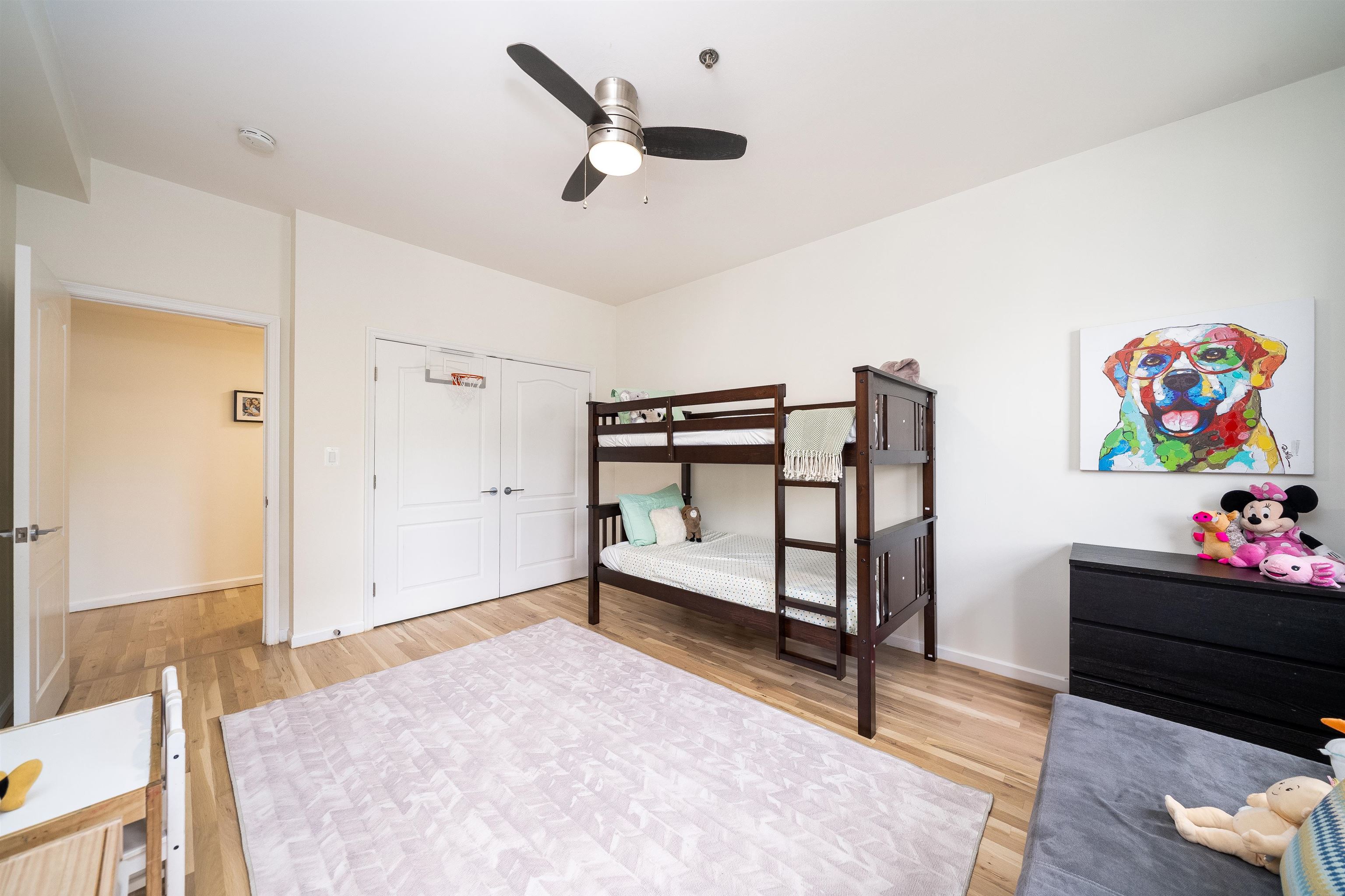 109 JACKSON ST Unit: 4C