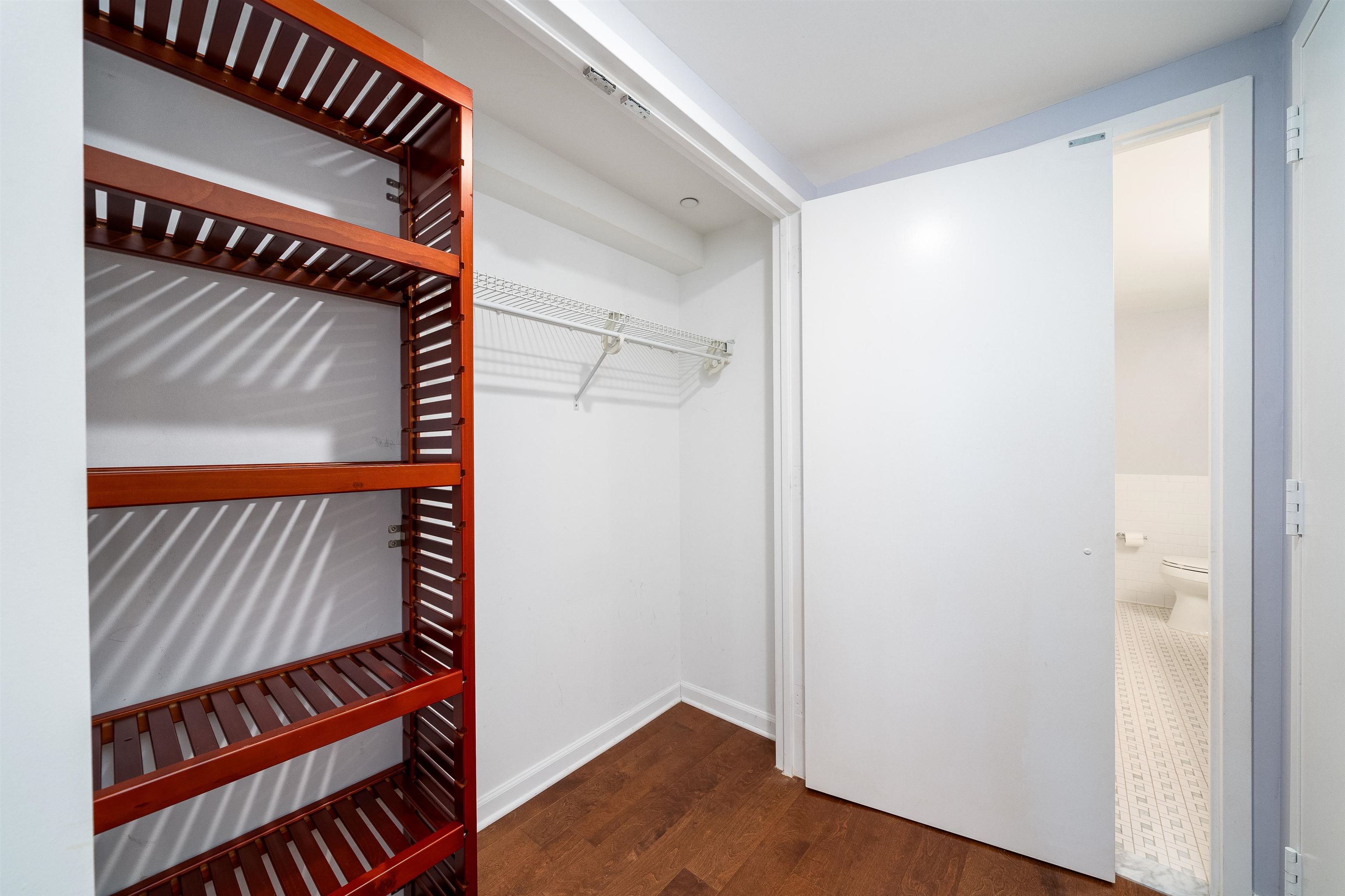 700 GROVE ST Unit: 3B