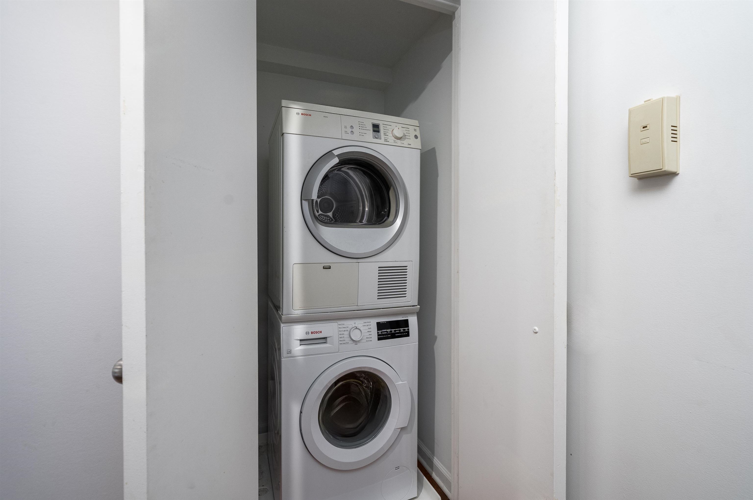 700 GROVE ST Unit: 3B
