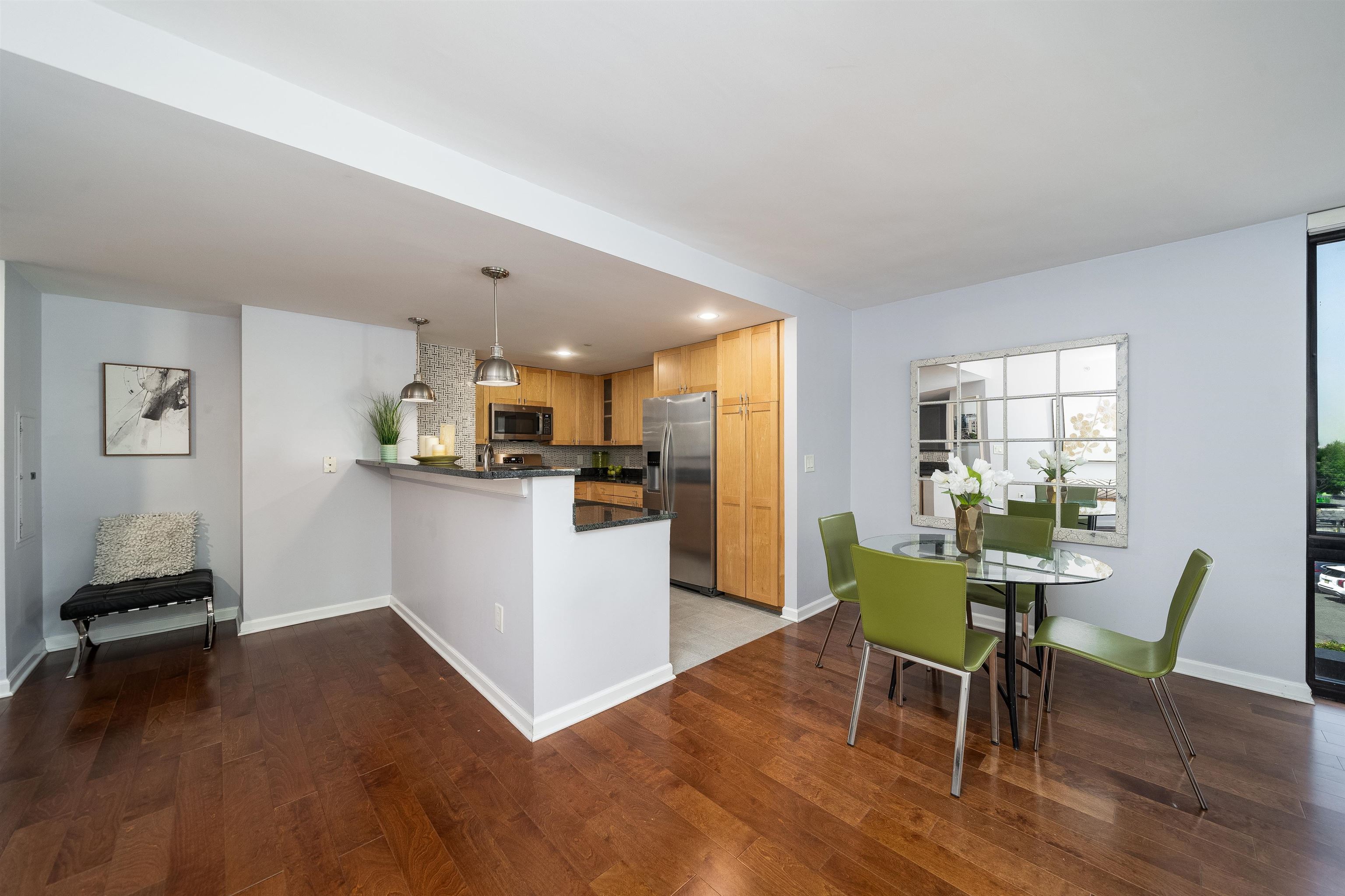 700 GROVE ST Unit: 3B
