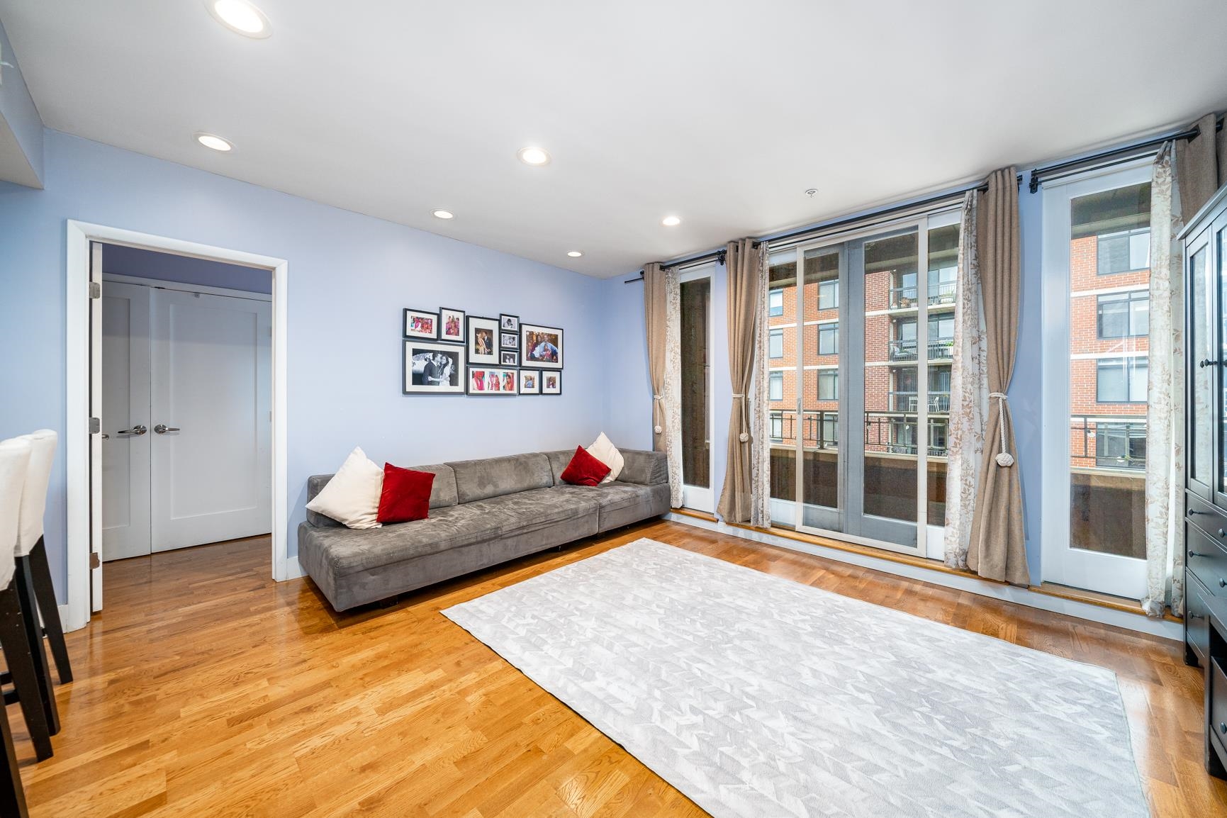 109 HARRISON ST Unit: 500