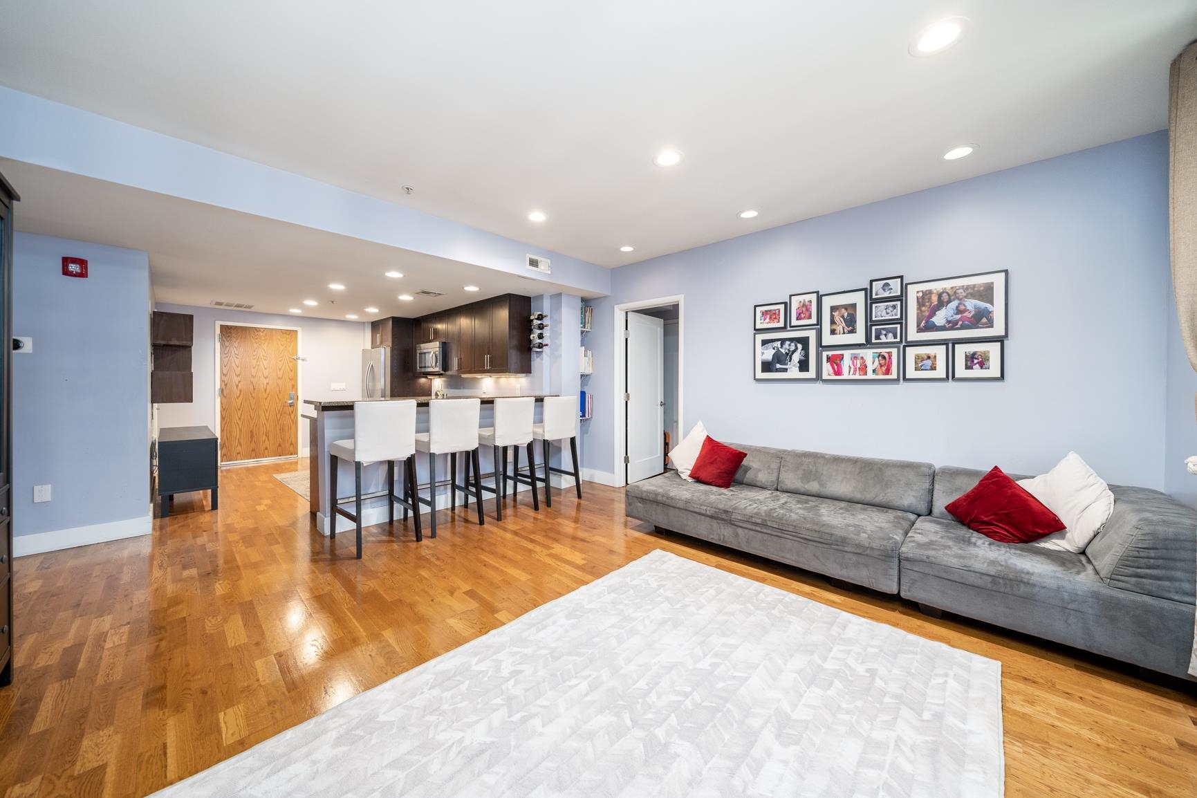 109 HARRISON ST Unit: 500