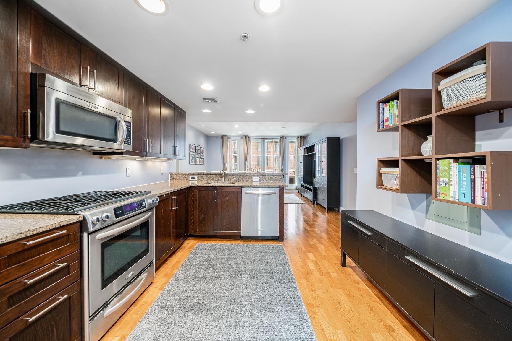 109 HARRISON ST Unit: 500