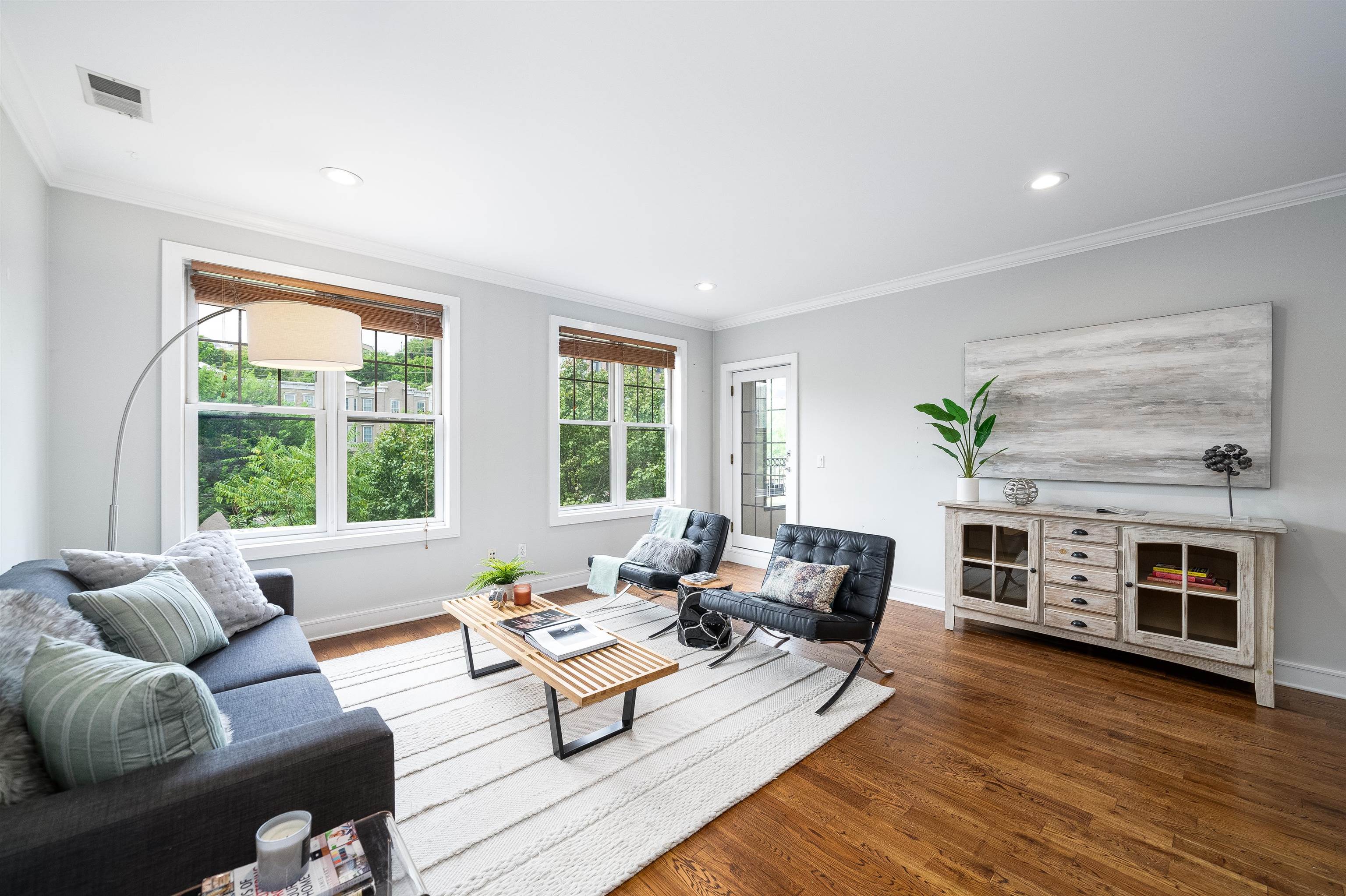 624 MONROE ST Unit: 3B
