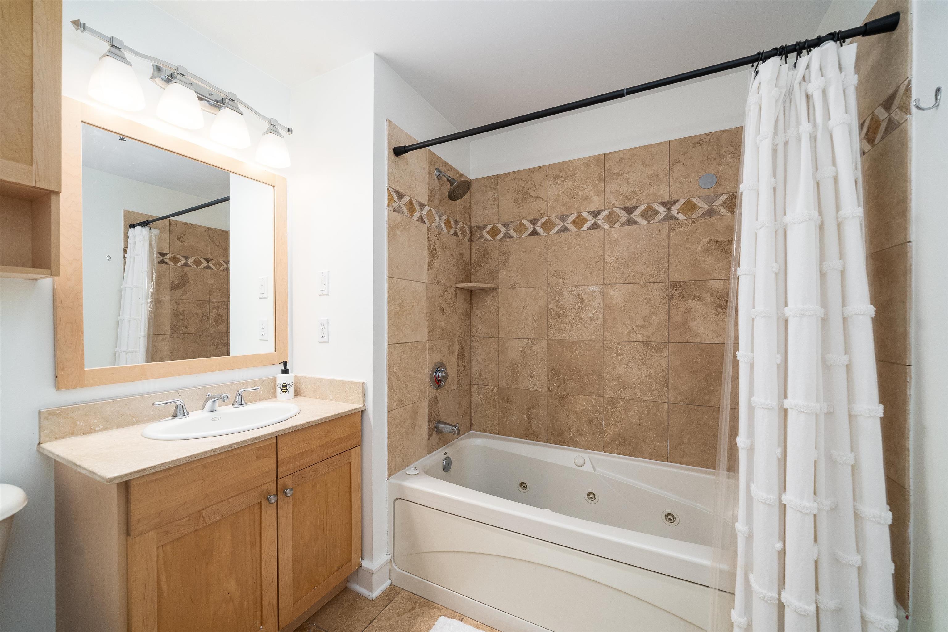 624 MONROE ST Unit: 3B