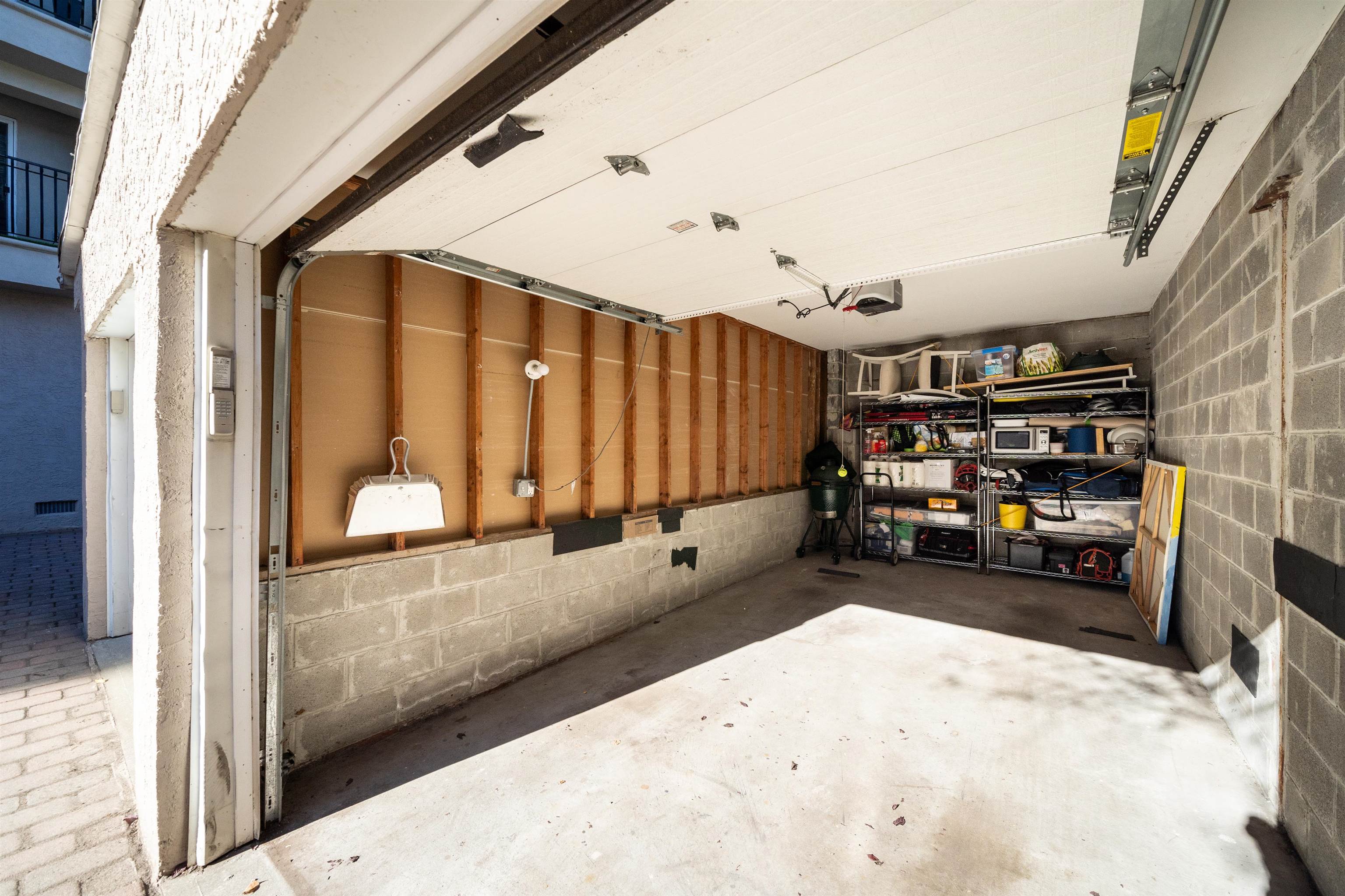 621 MONROE ST Unit: 4B