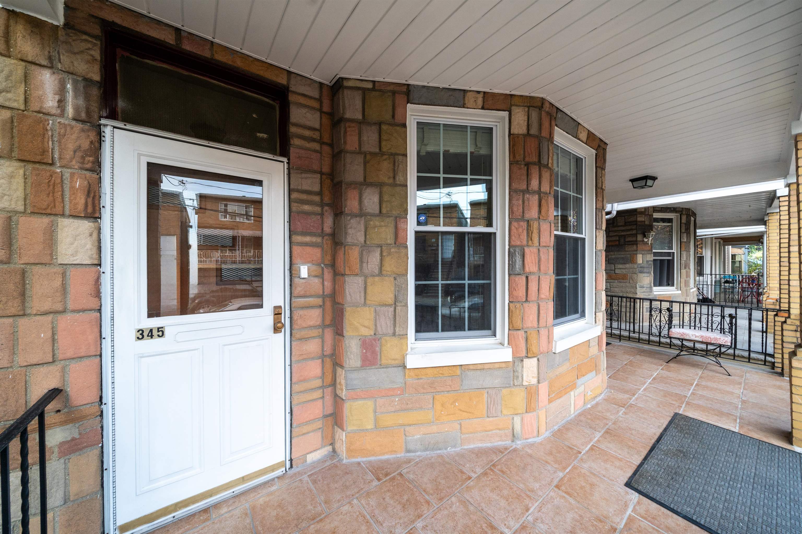 345 OGDEN AVE Unit: FIRST FLOOR