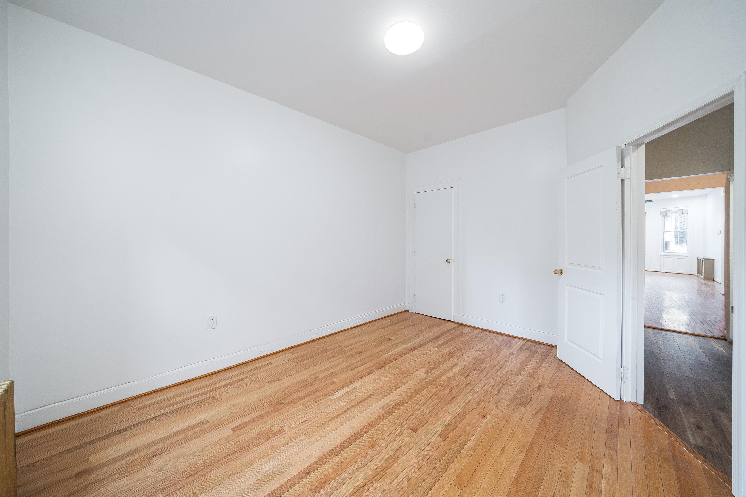 345 OGDEN AVE Unit: FIRST FLOOR