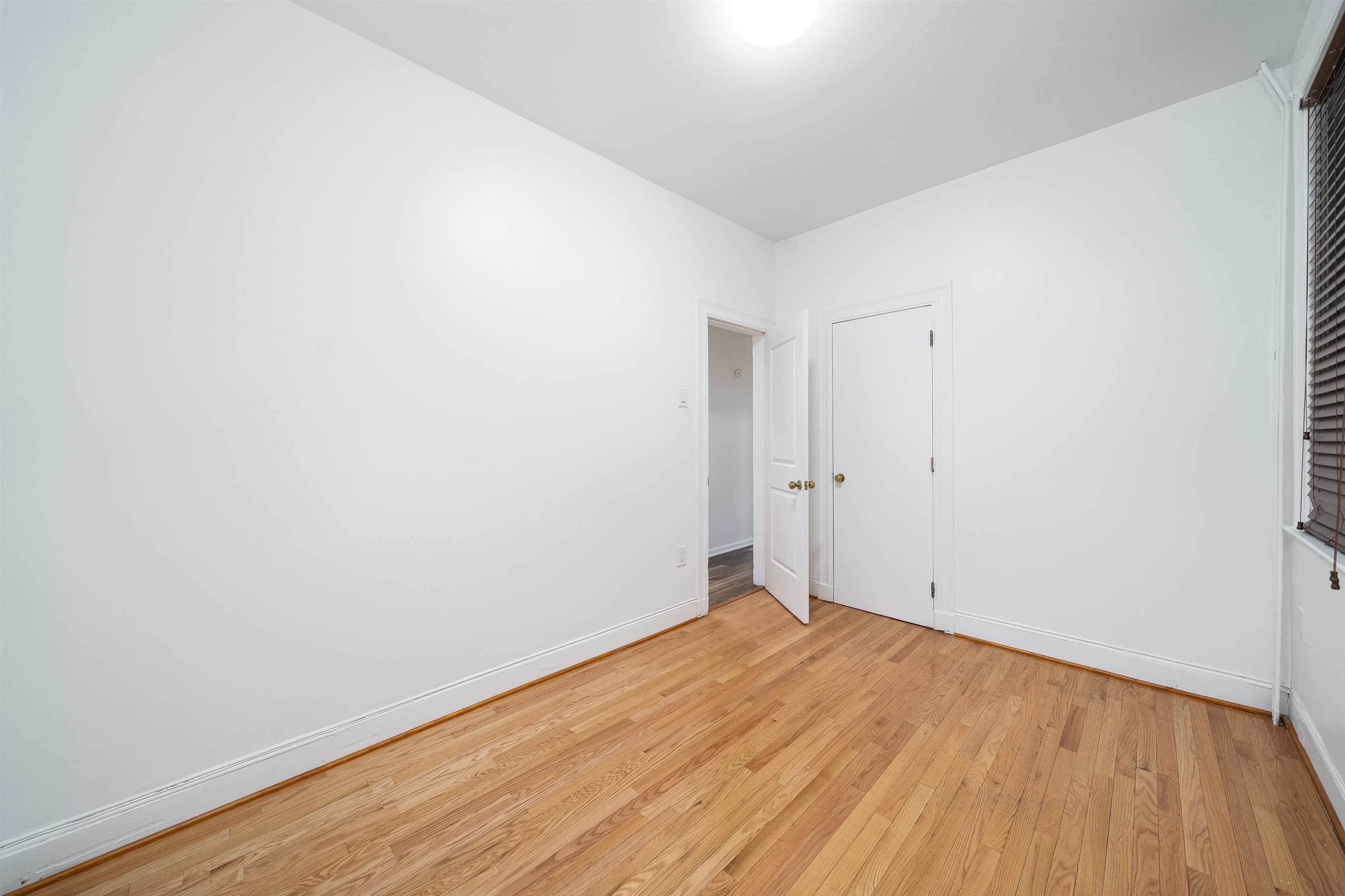 345 OGDEN AVE Unit: FIRST FLOOR