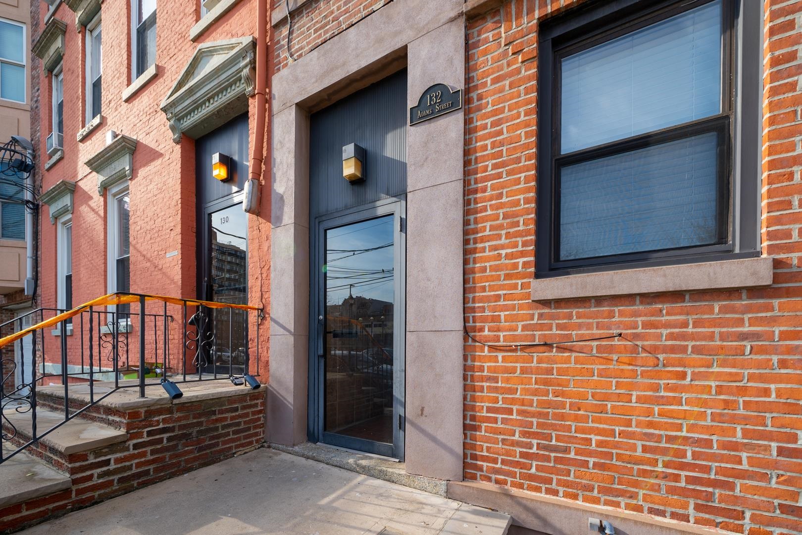 132 ADAMS ST Unit: 4
