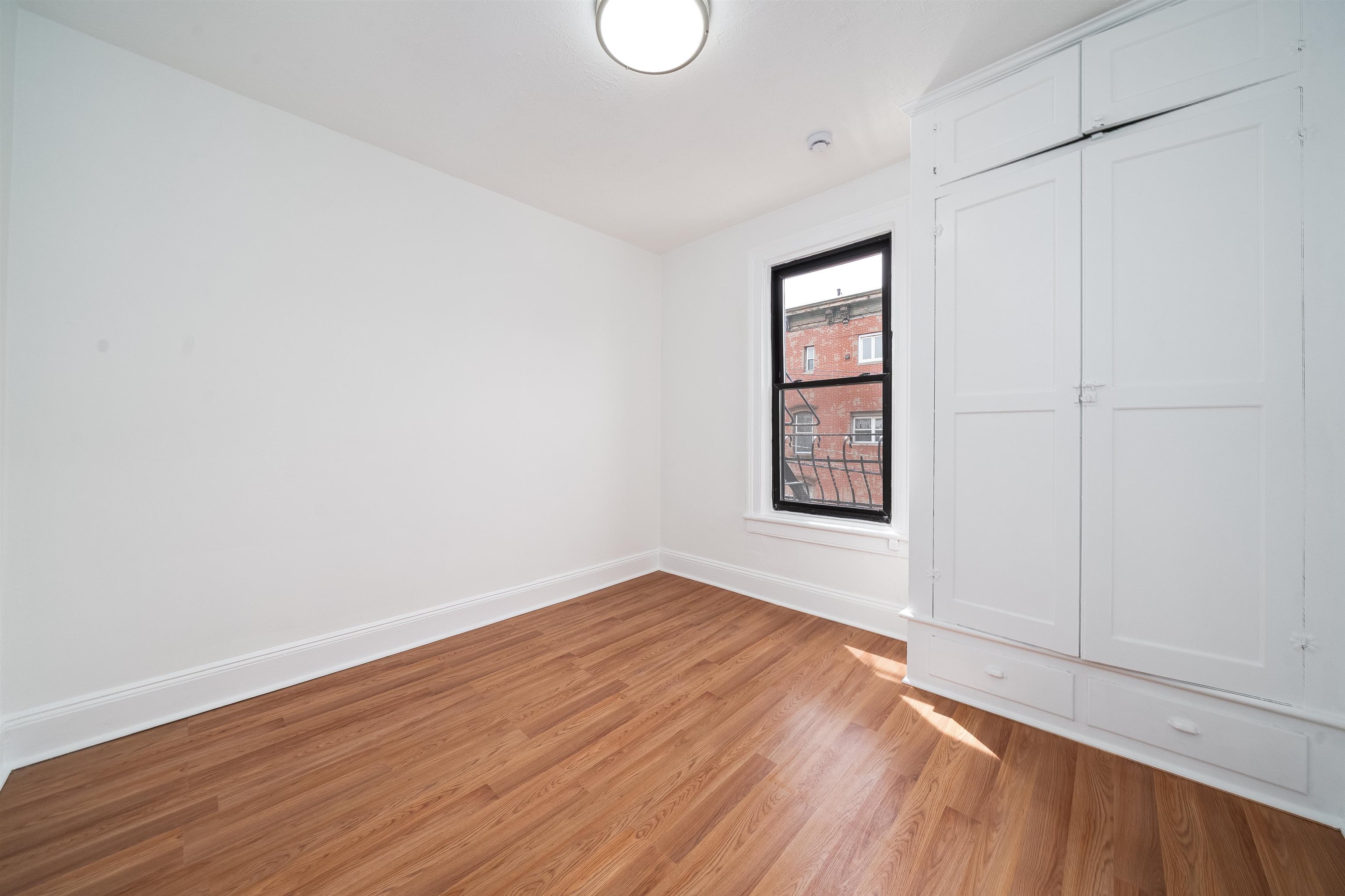 601 WILLOW AVE Unit: 3F