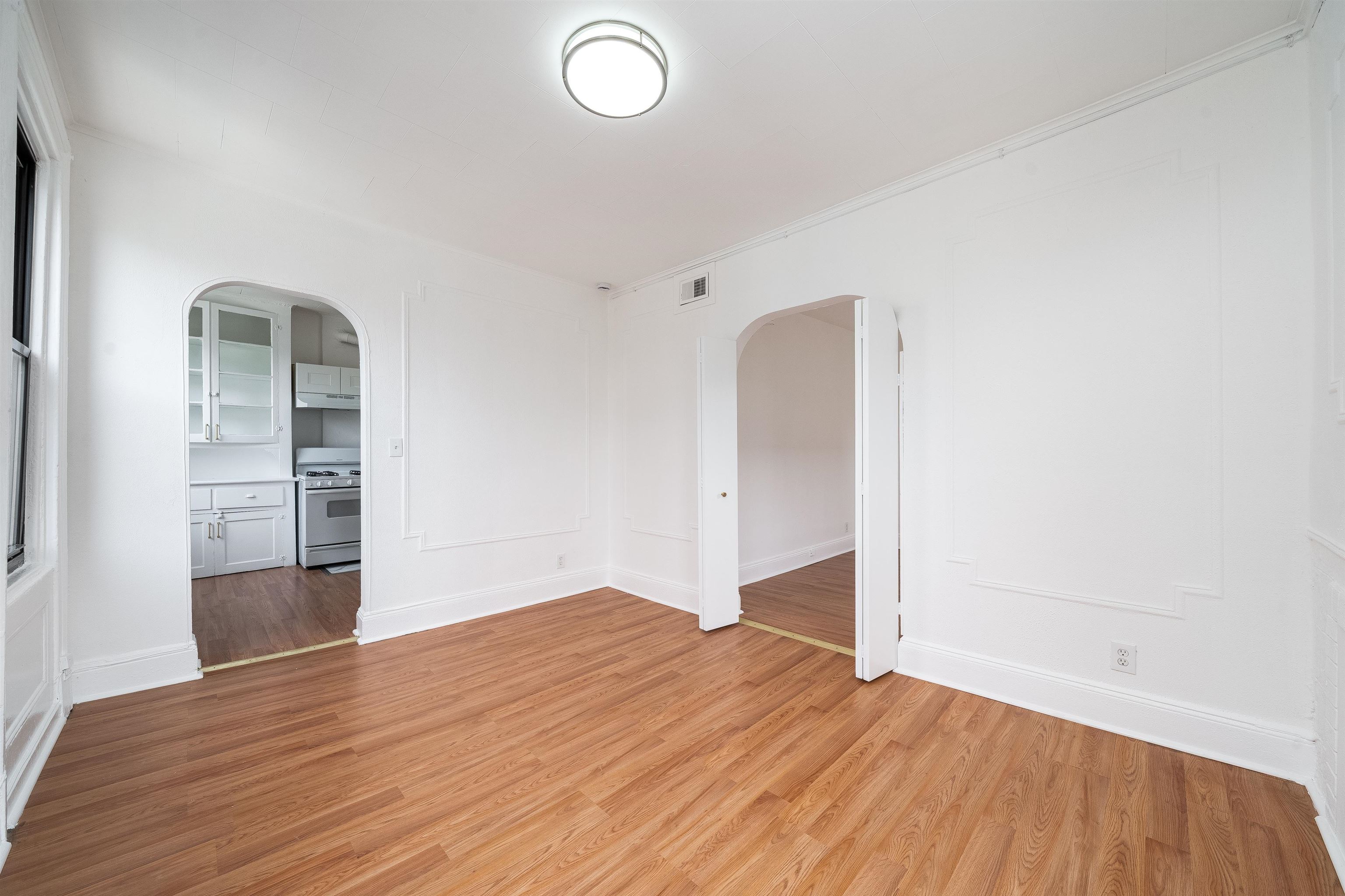 601 WILLOW AVE Unit: 3F