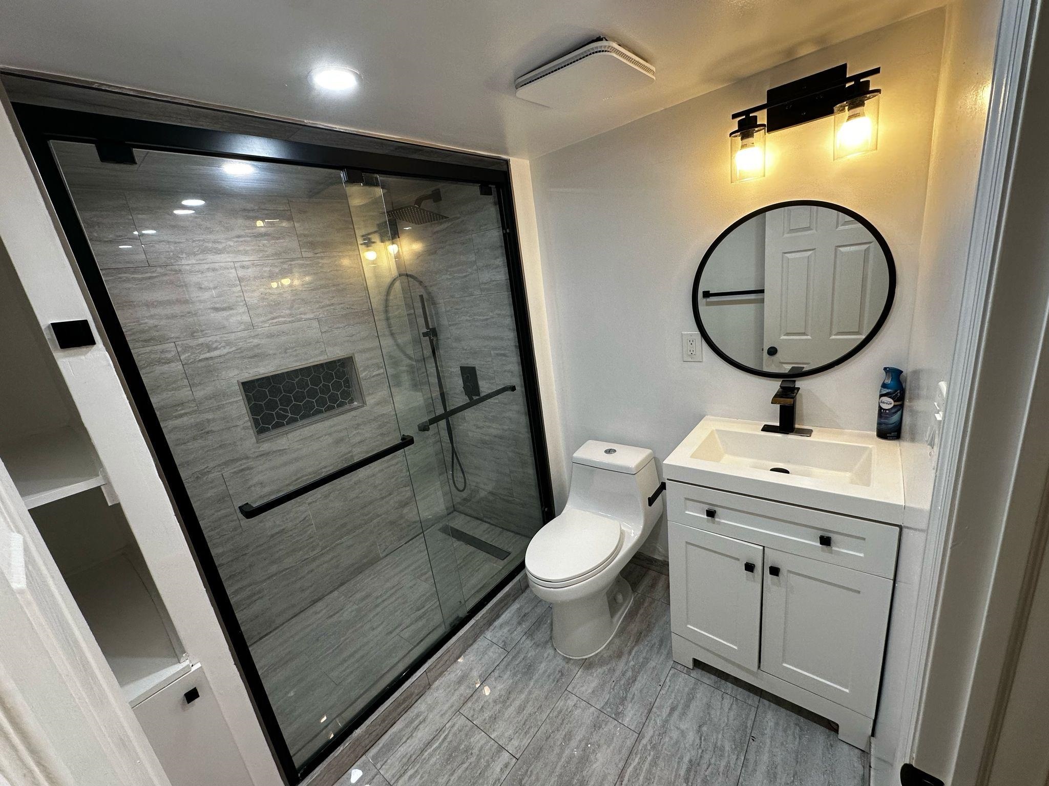 243 PATERSON AVE Unit: Basement