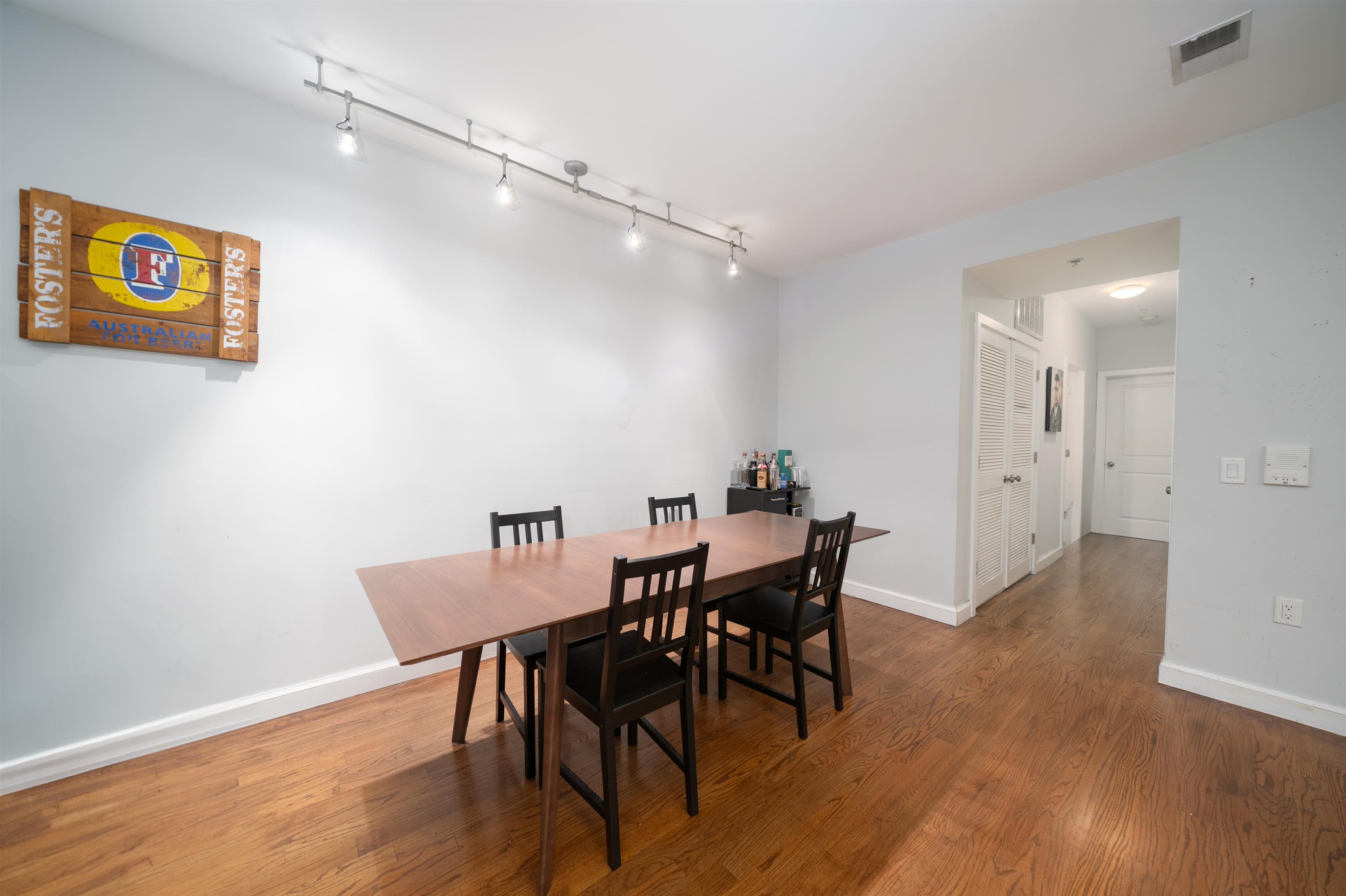 207 ADAM ST Unit: 1
