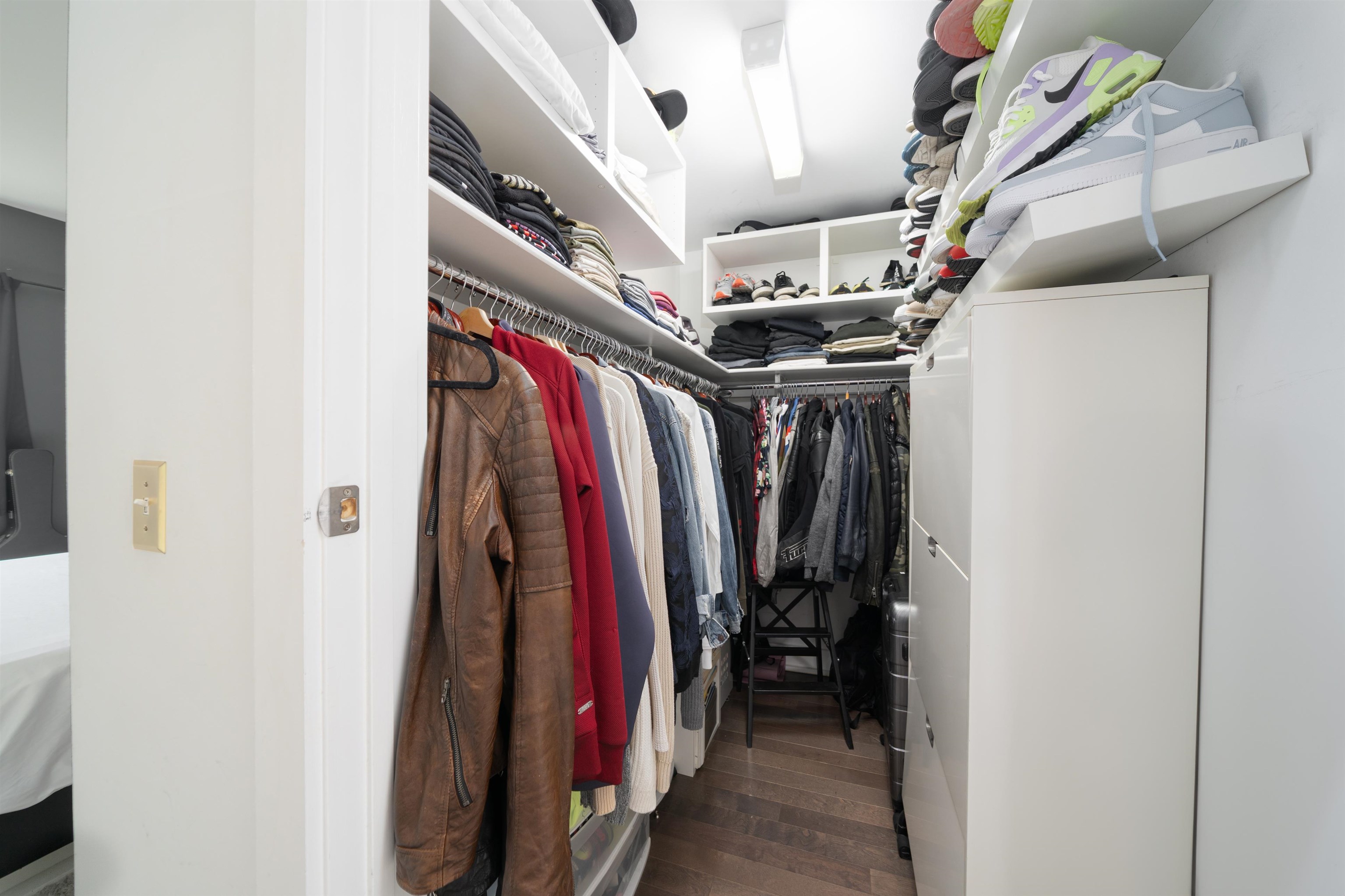 3312 HUDSON AVE Unit: 6G