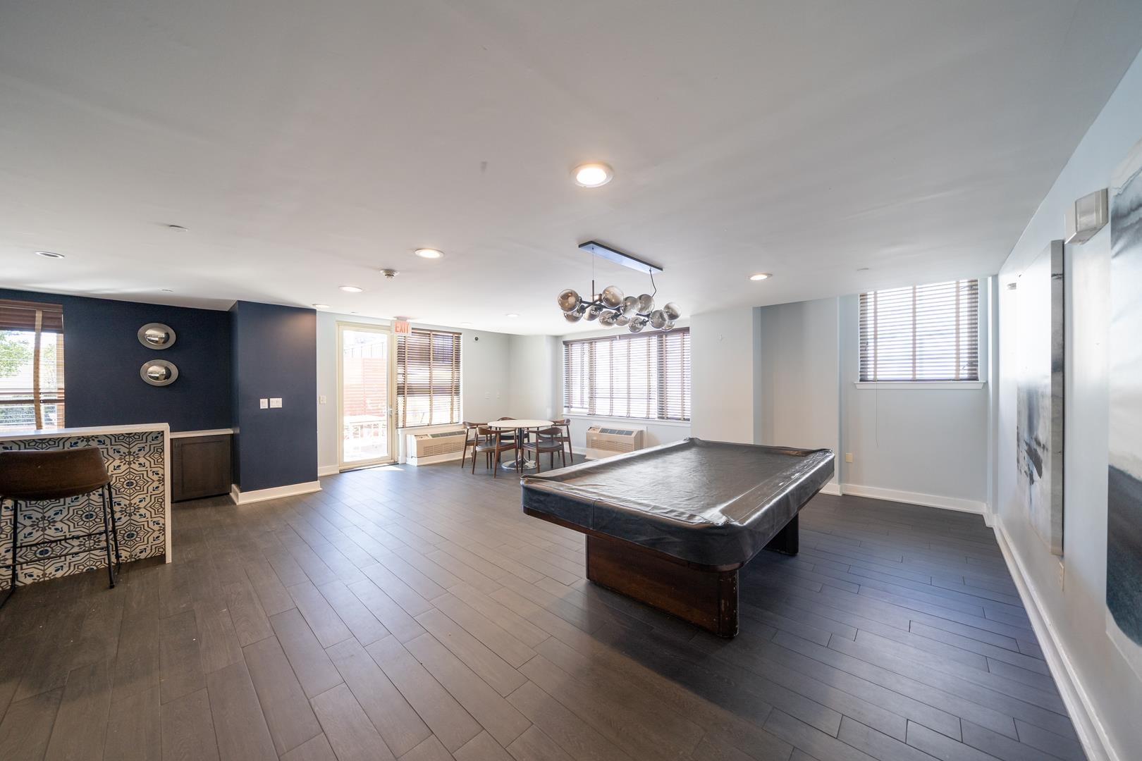 3312 HUDSON AVE Unit: 6G