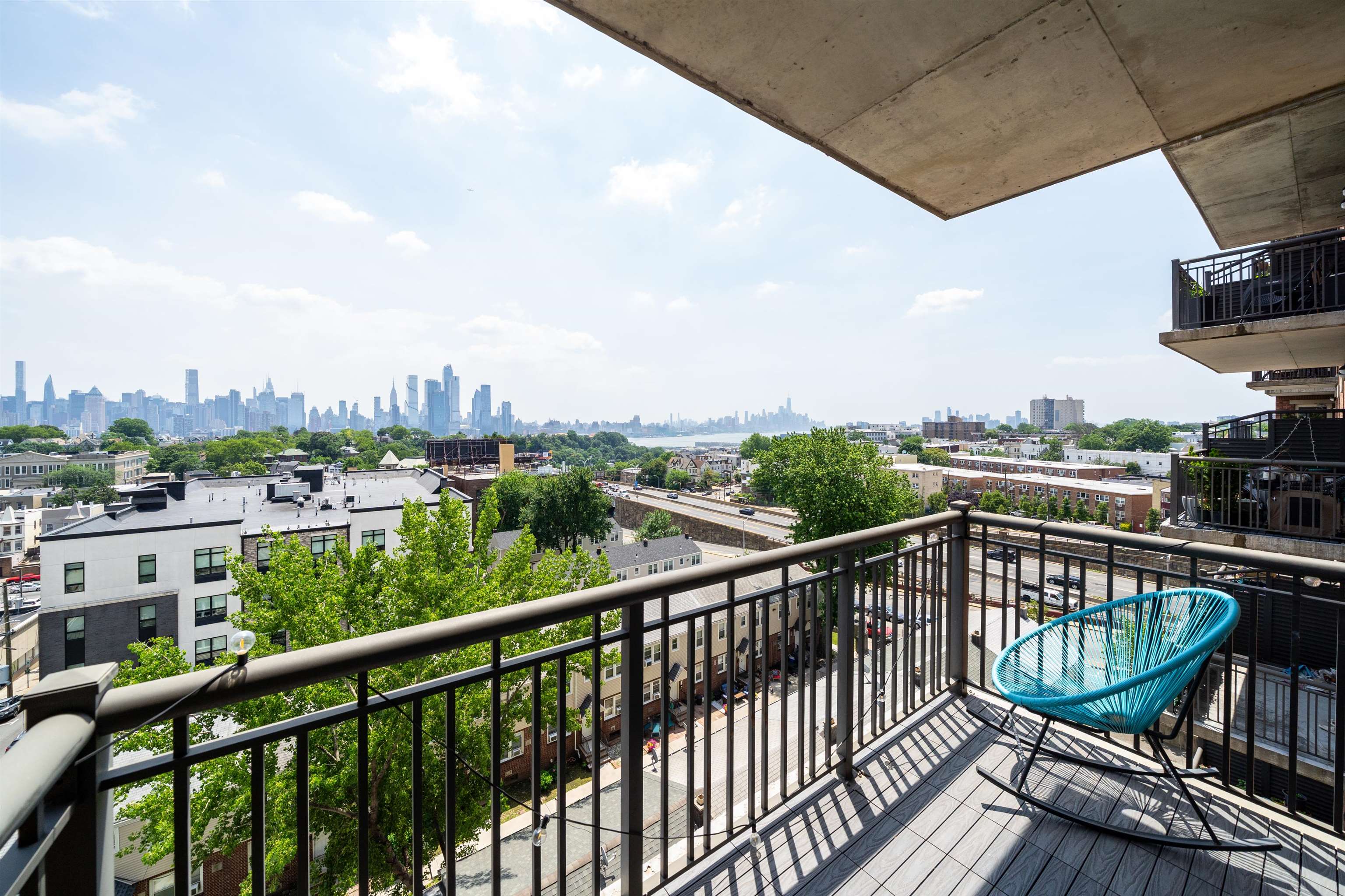 3312 HUDSON AVE Unit: 6G