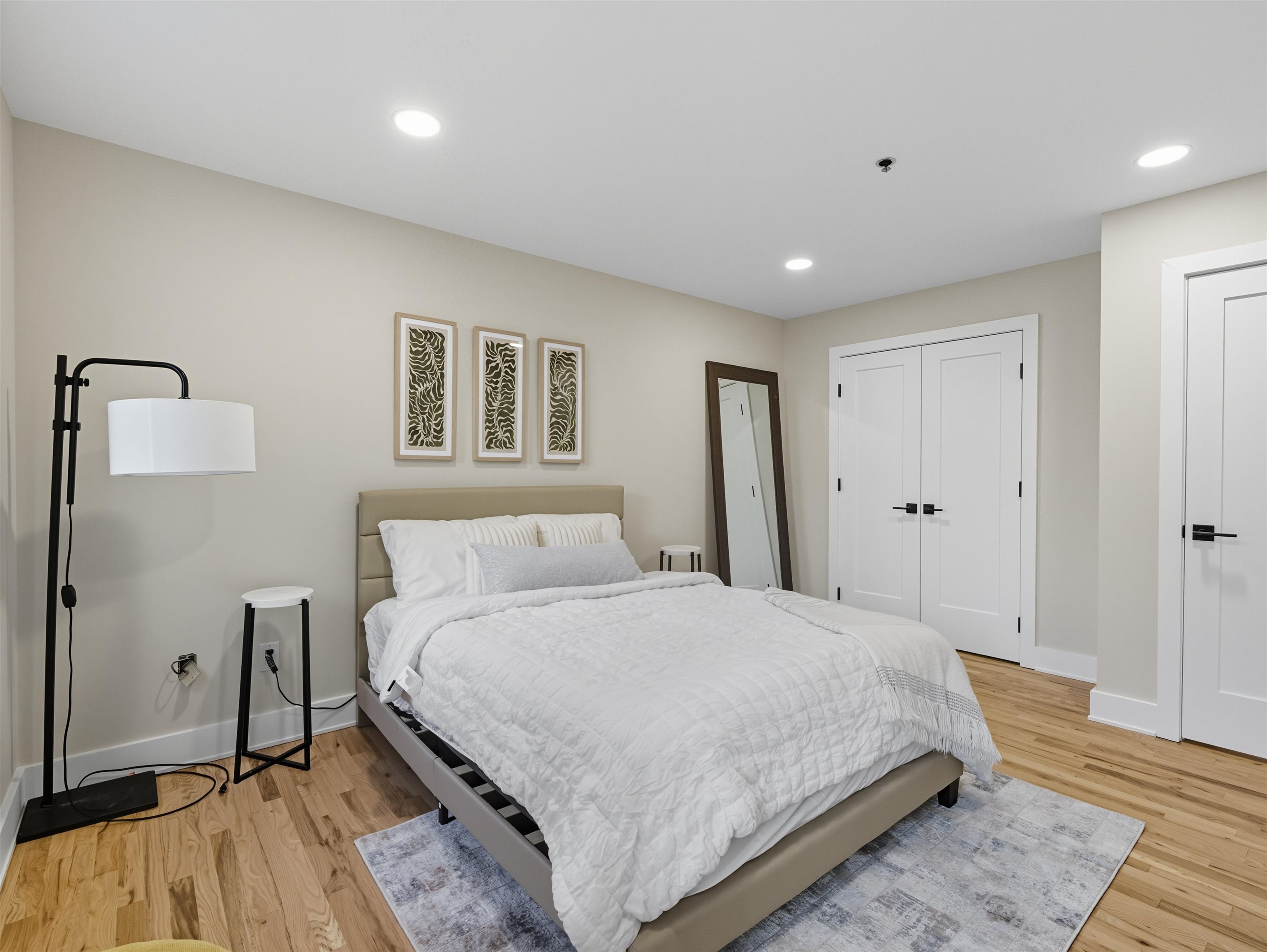 303 MONROE ST Unit: 1