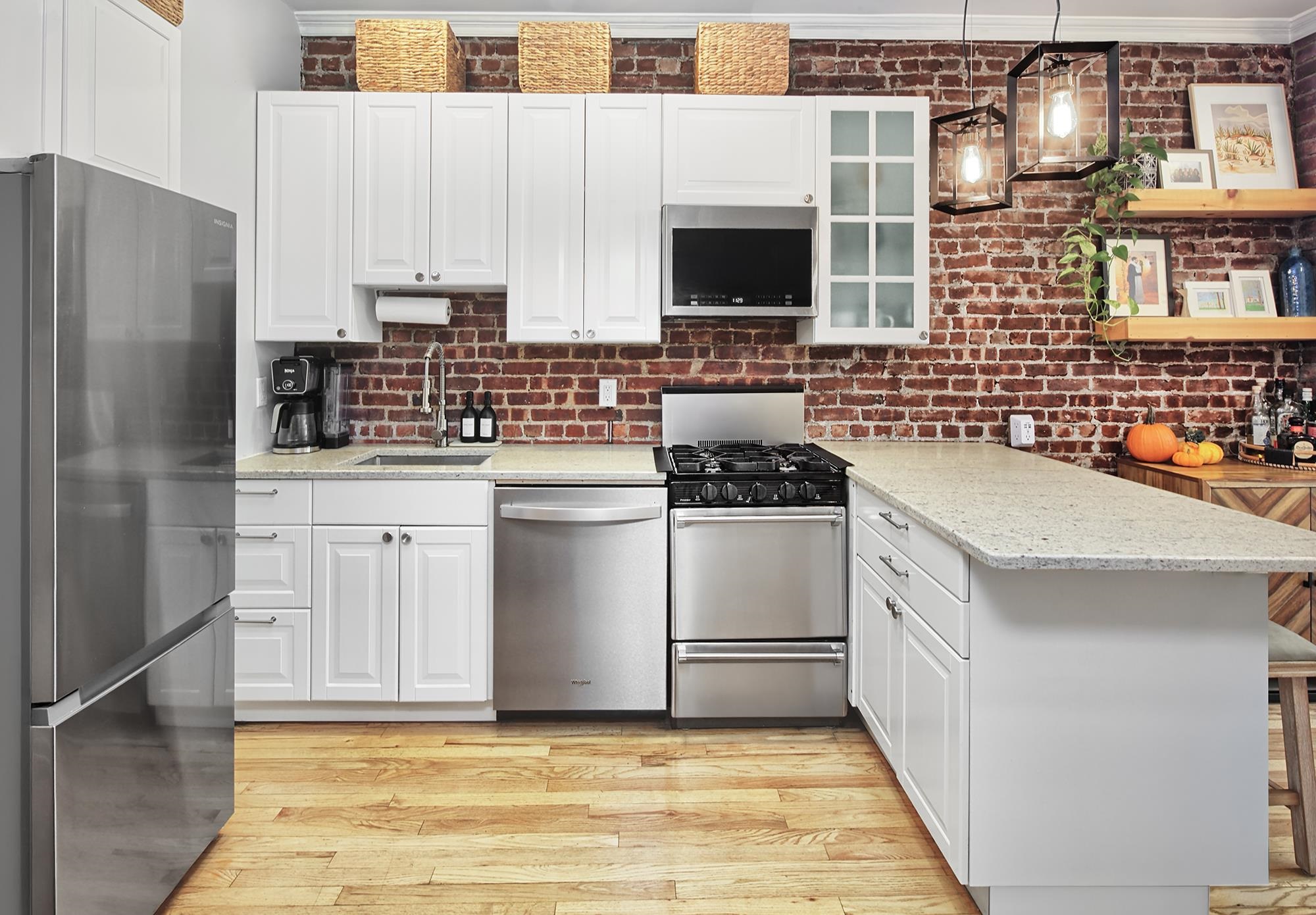 112 JEFFERSON ST Unit: 1L