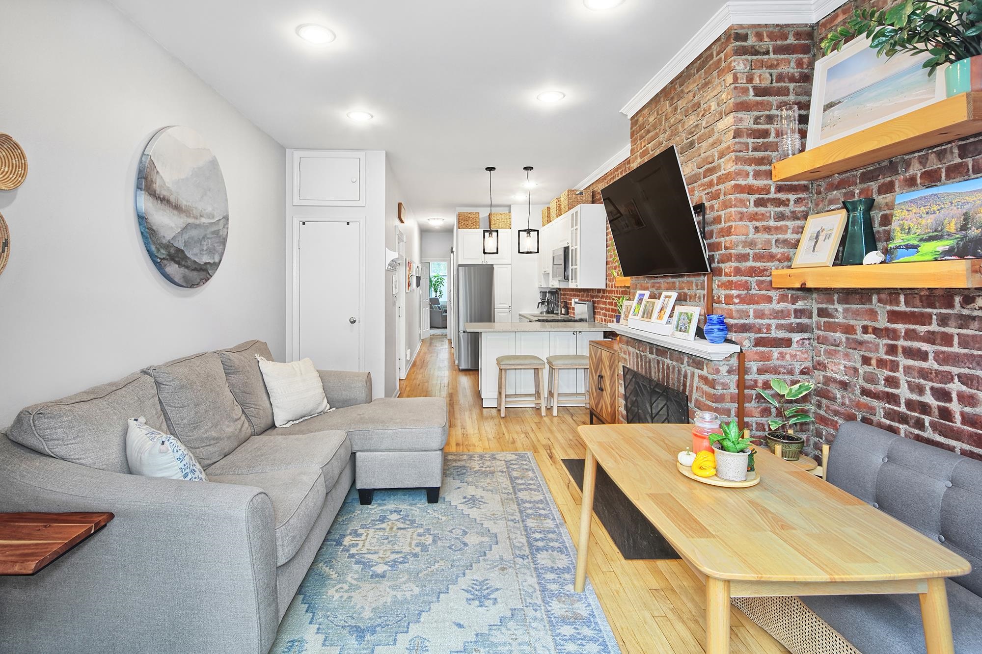 112 JEFFERSON ST Unit: 1L