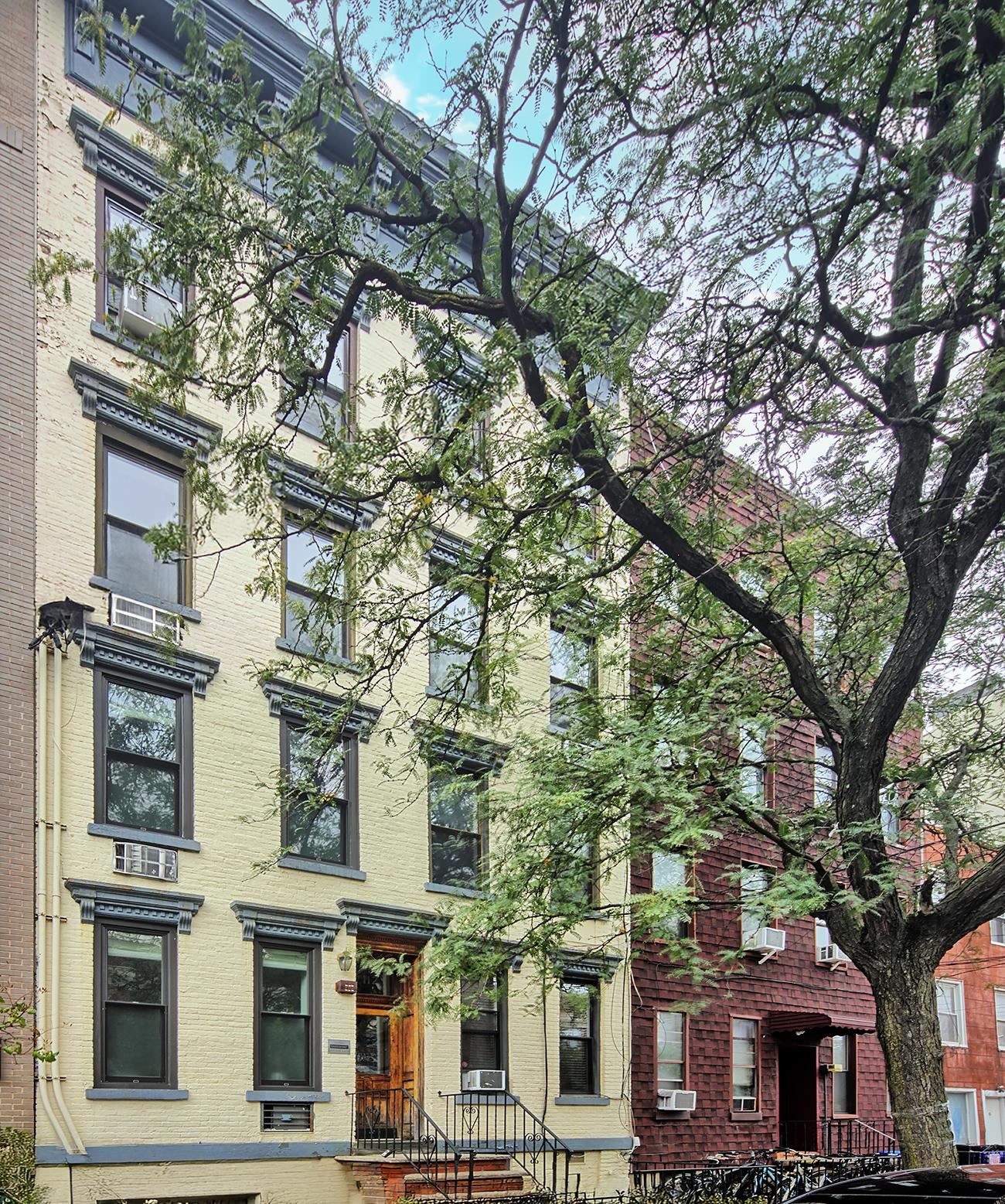 112 JEFFERSON ST Unit: 1L