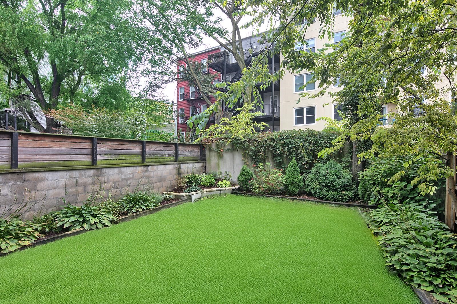 112 JEFFERSON ST Unit: 1L