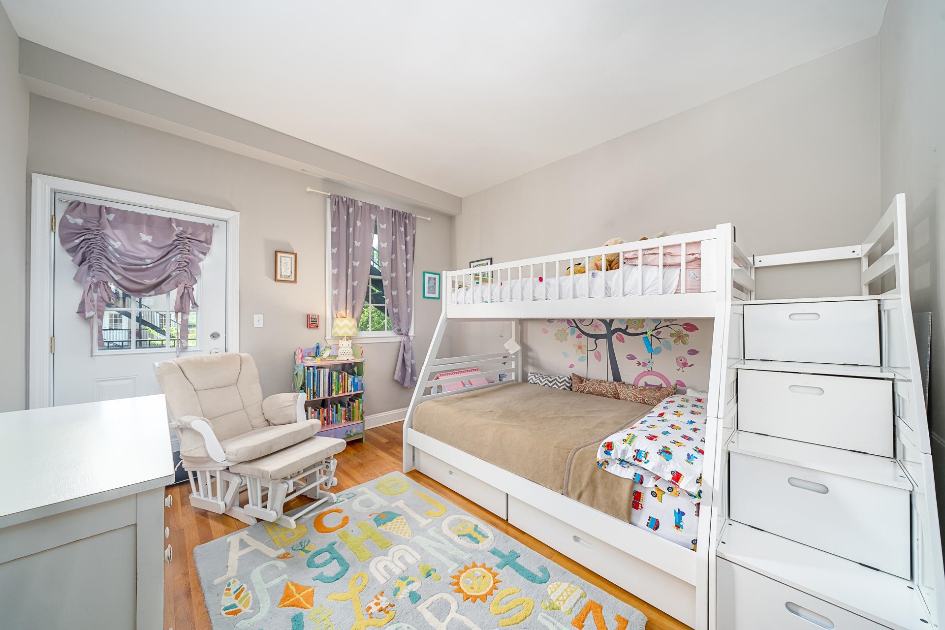 233 MONROE ST Unit: 4N