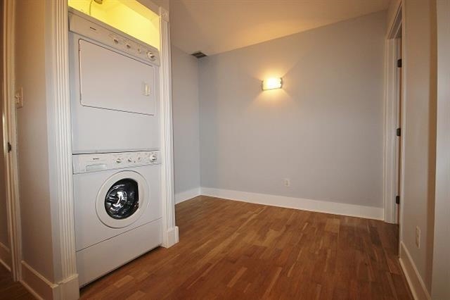 218 WASHINGTON ST Unit: 4B