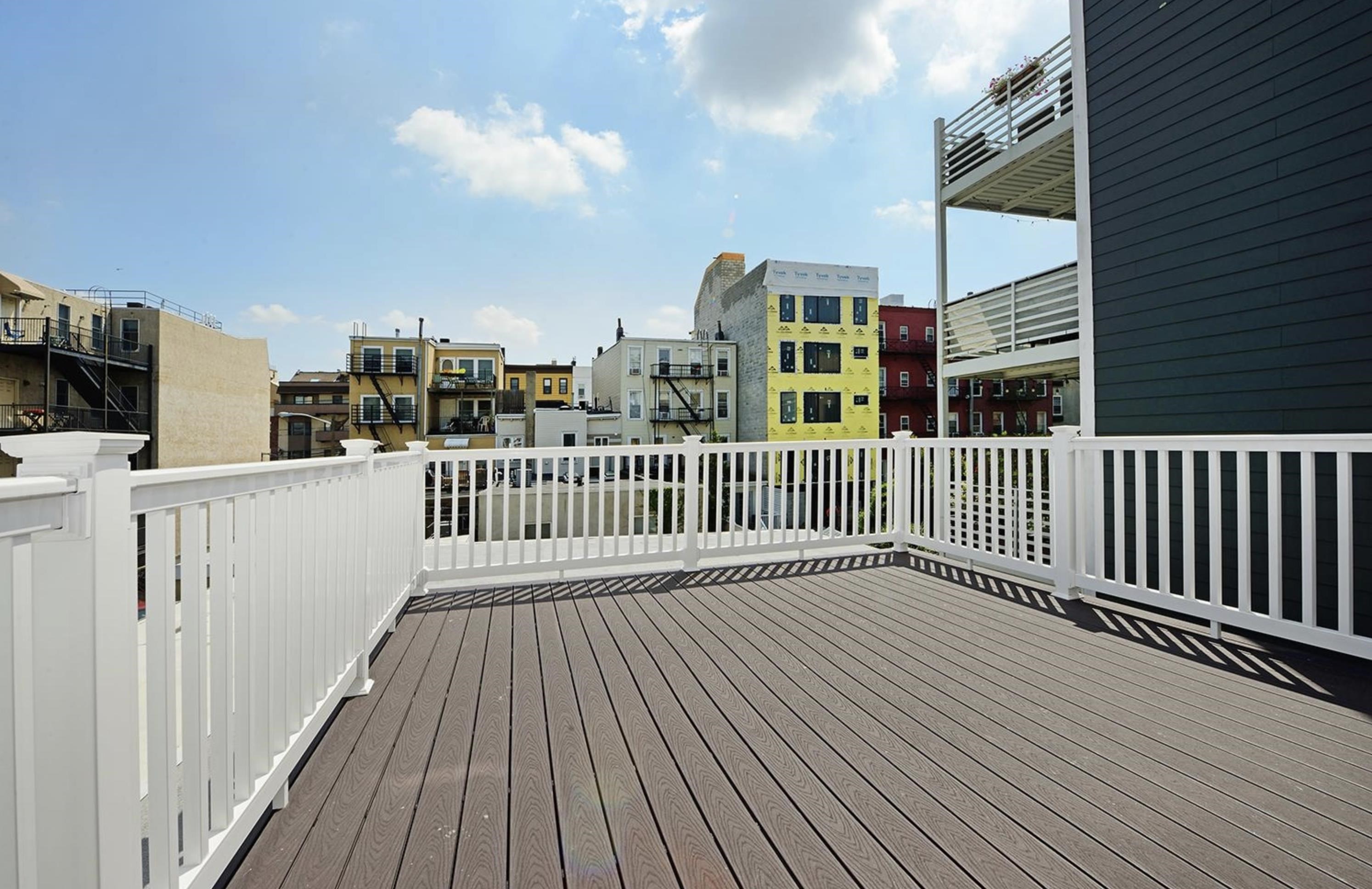 413 JEFFERSON ST Unit: 2