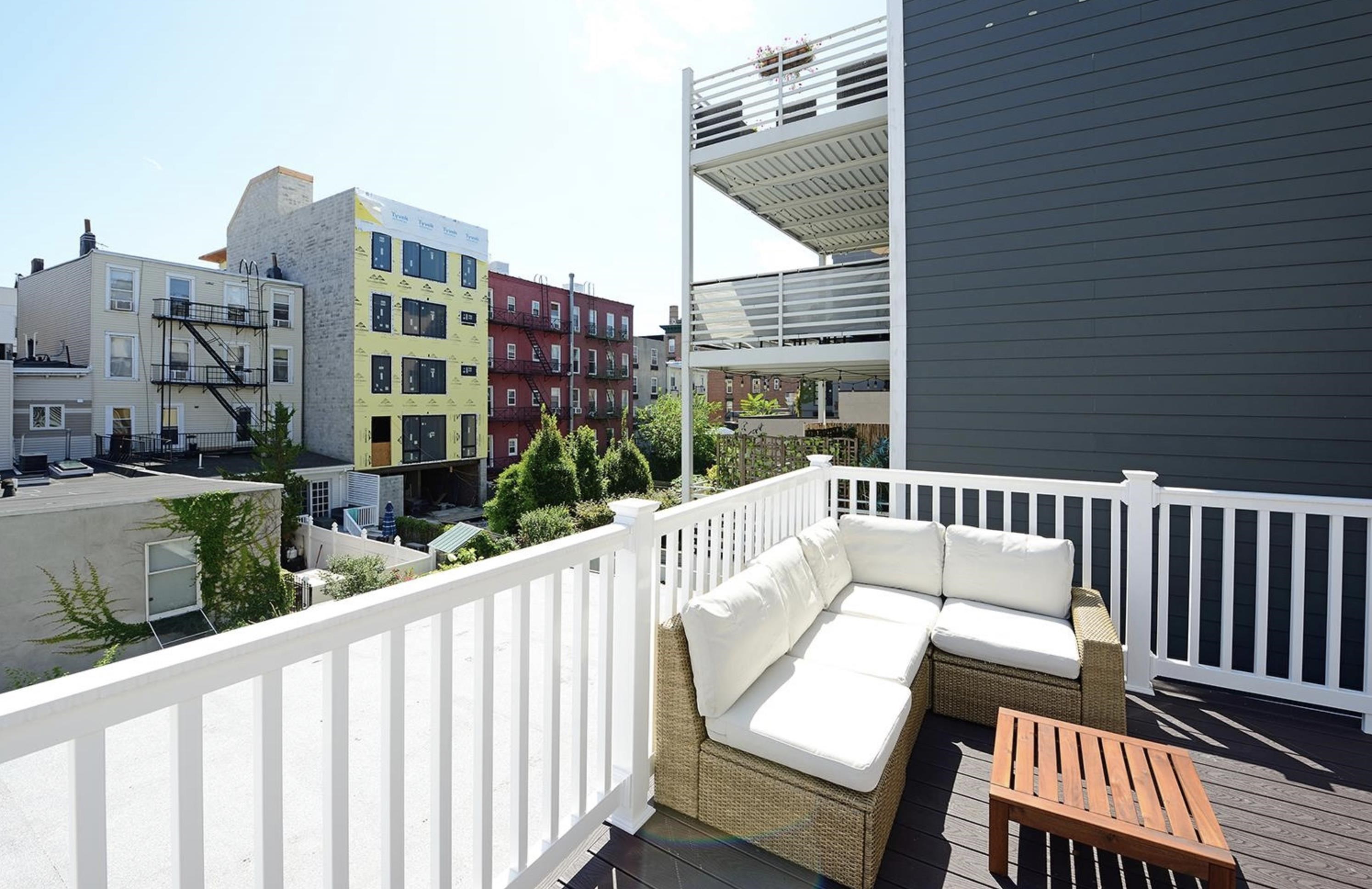 413 JEFFERSON ST Unit: 2