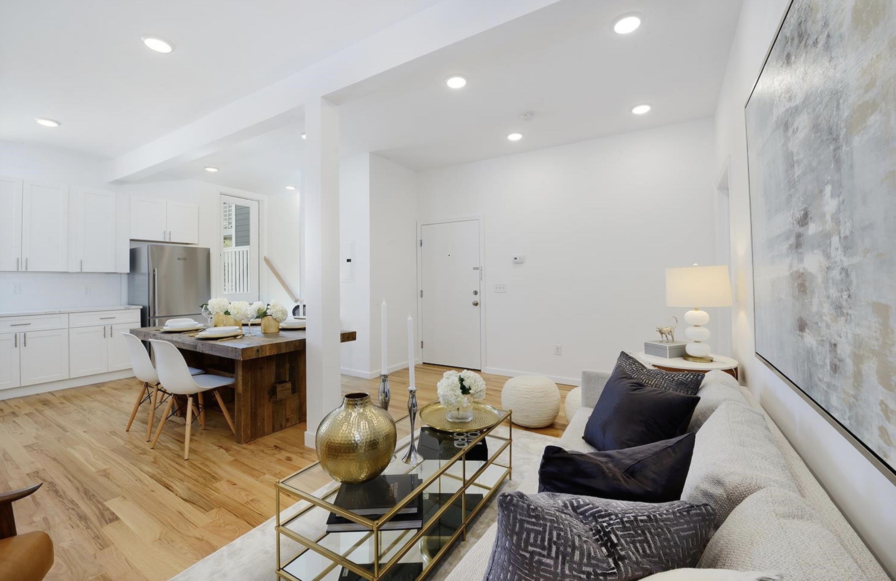 413 JEFFERSON ST Unit: 2