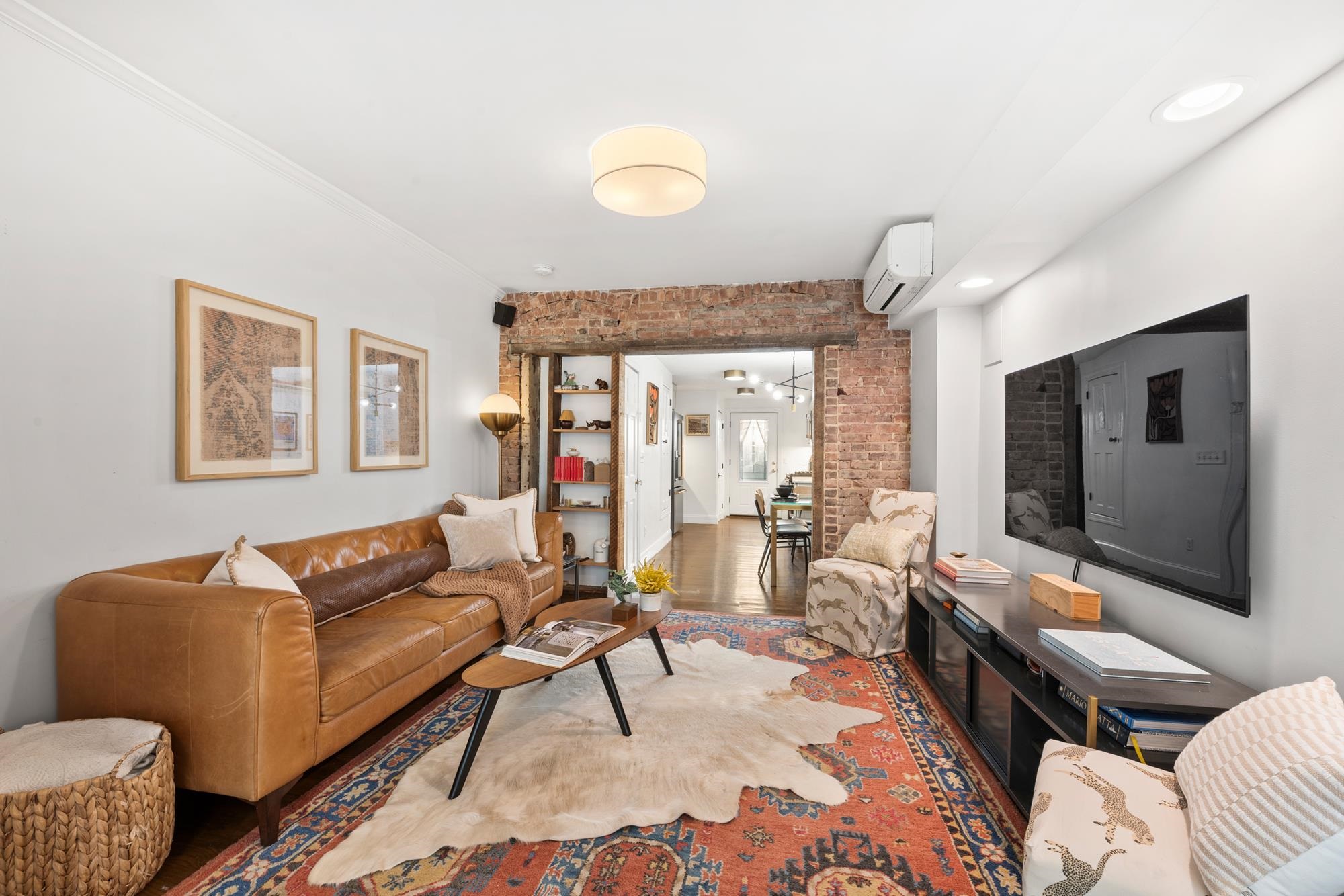 62 WILLOW TERRACE