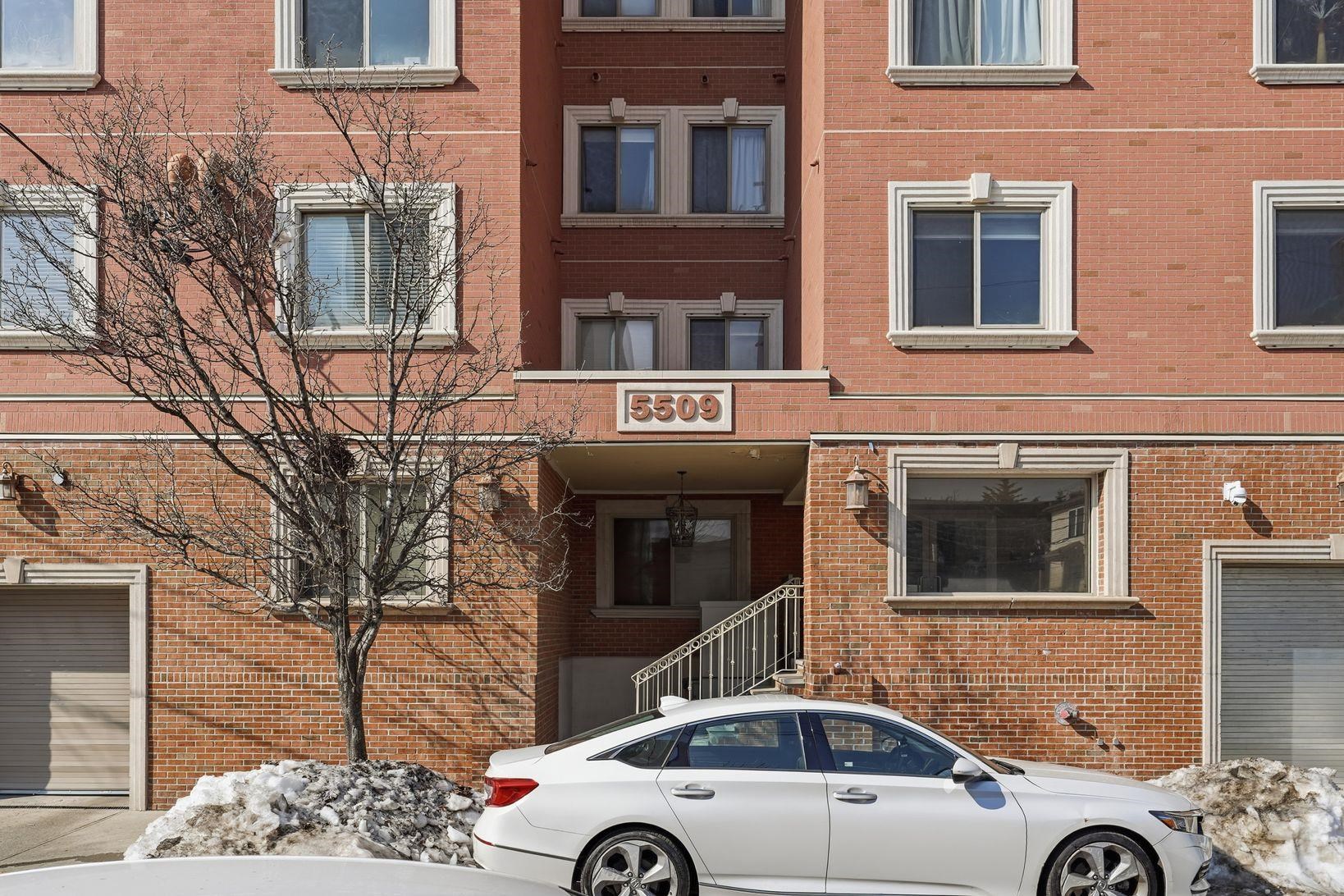 5509 MADISON ST Unit: 504