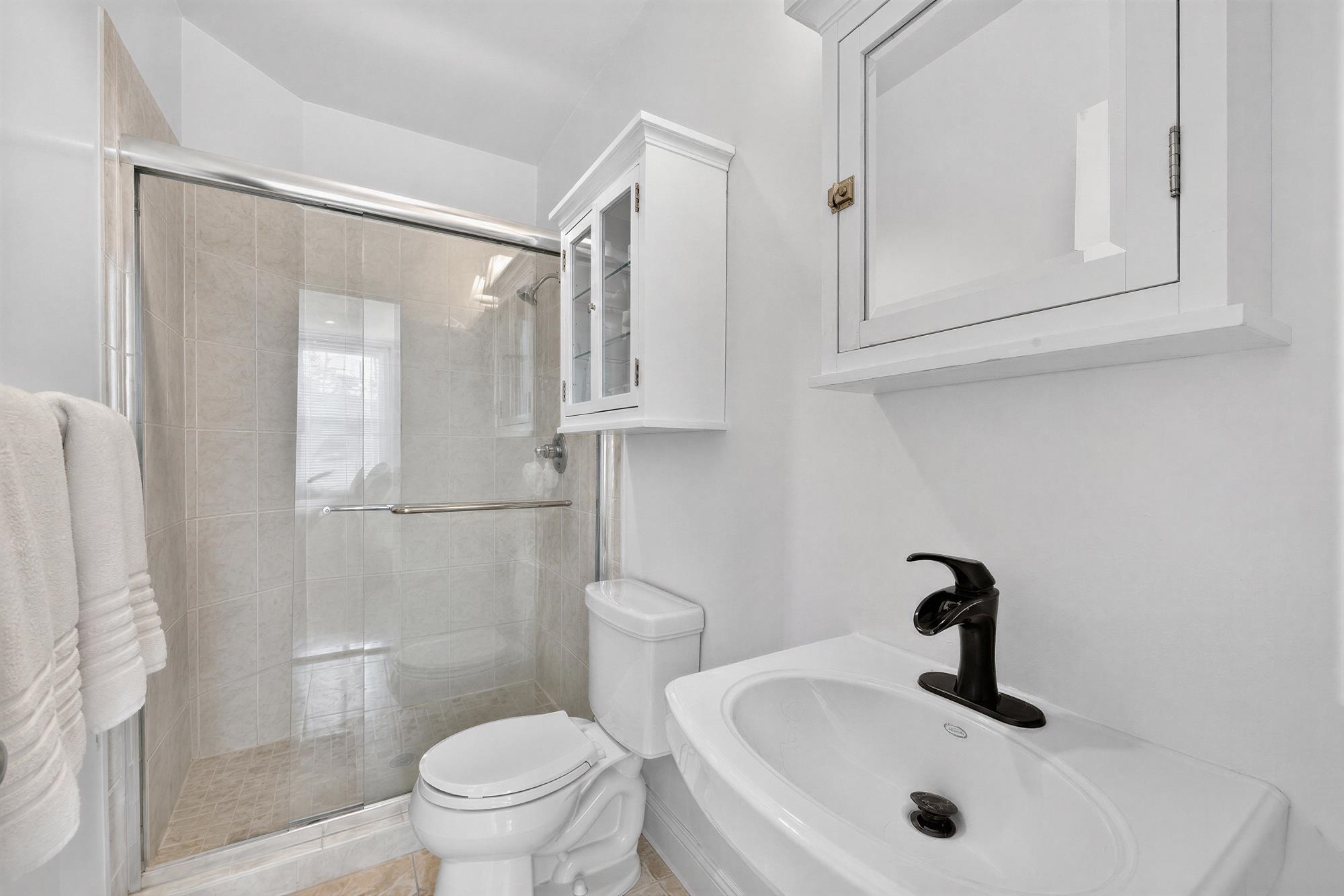 1115 WILLOW AVE Unit: 213