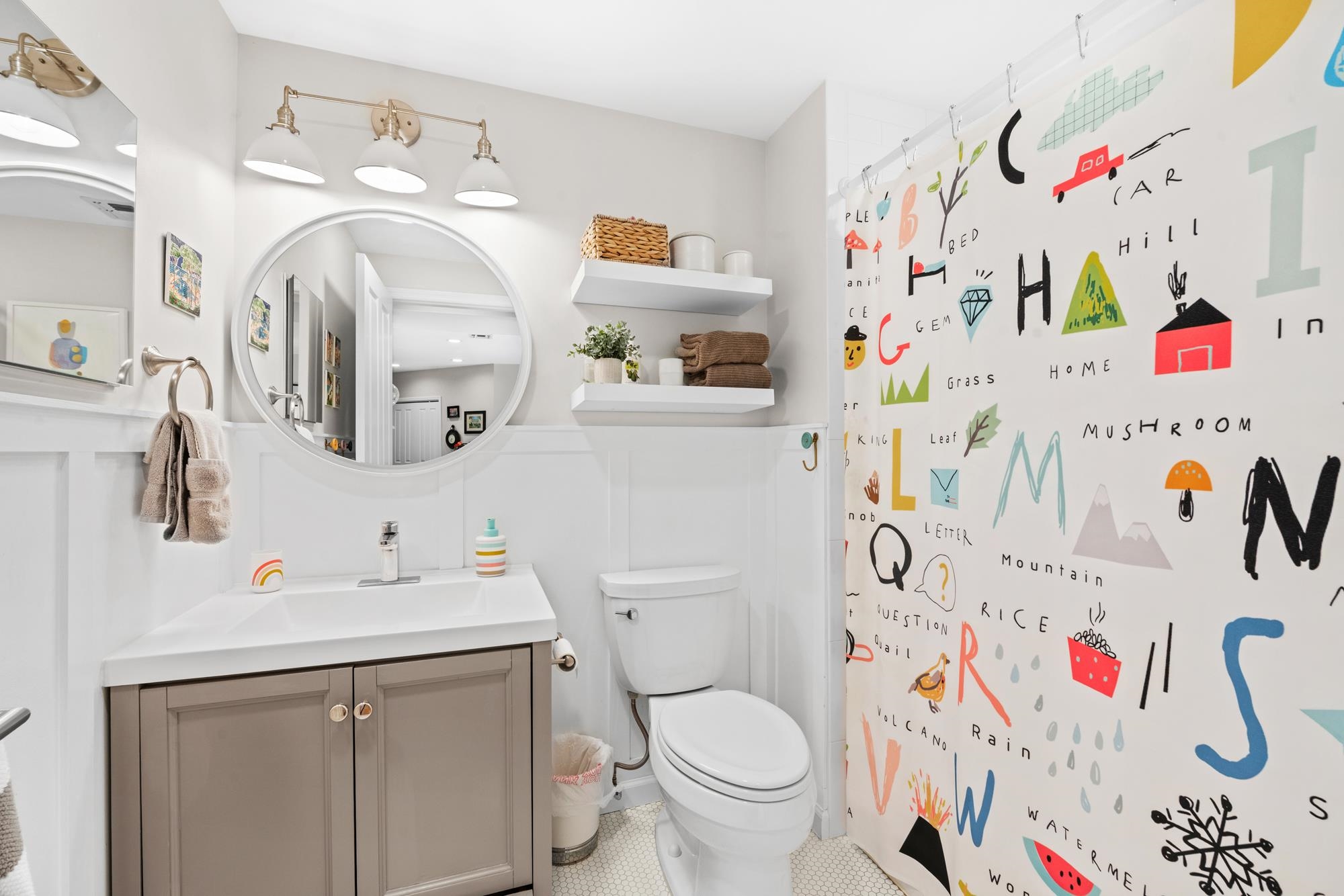 536 GRAND ST Unit: 604