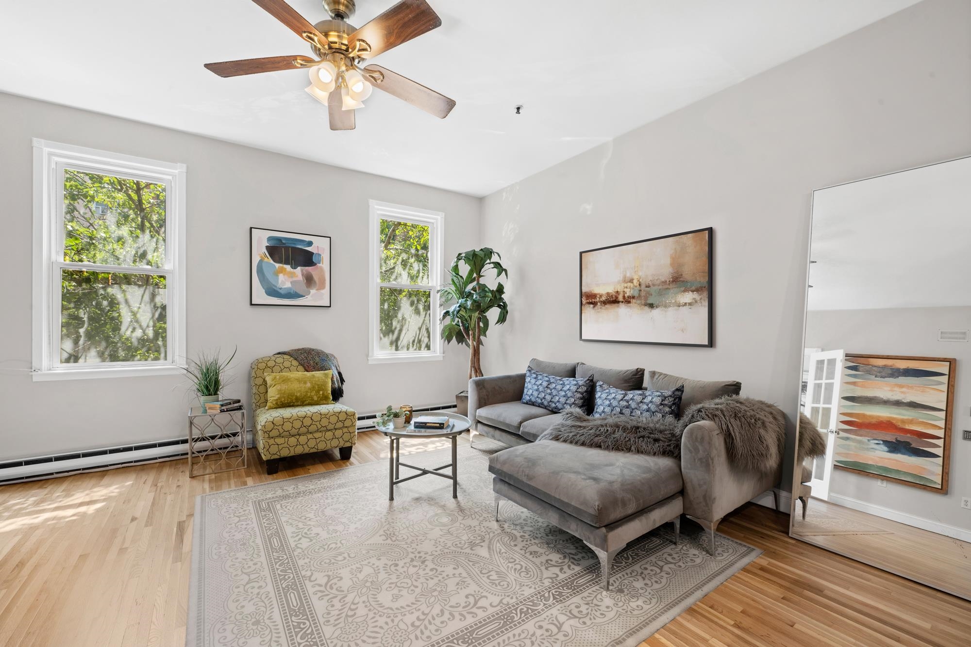 118 WILLOW AVE Unit: 2