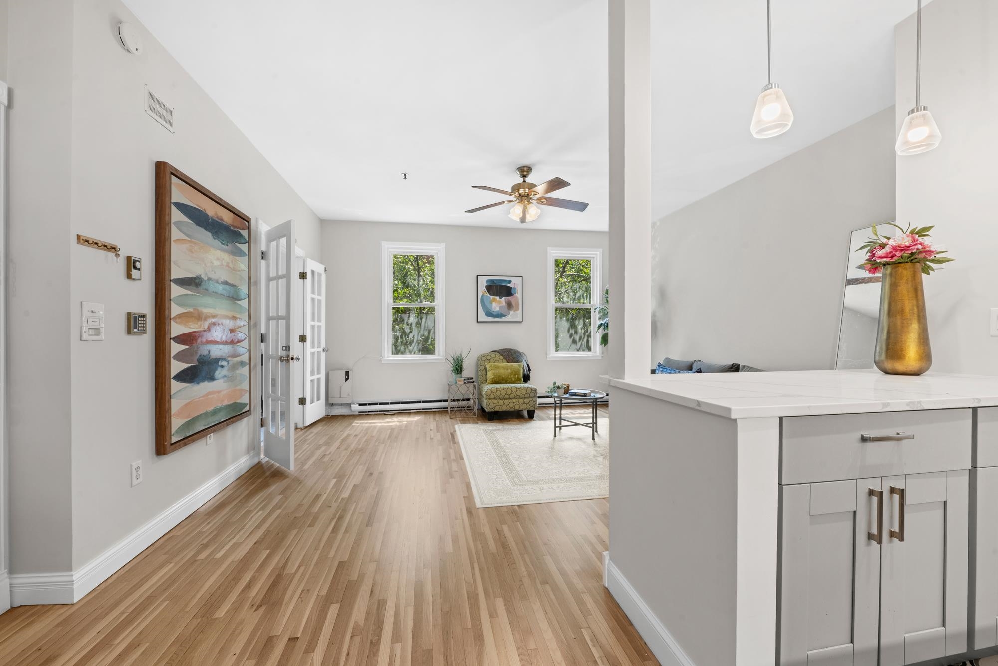 118 WILLOW AVE Unit: 2