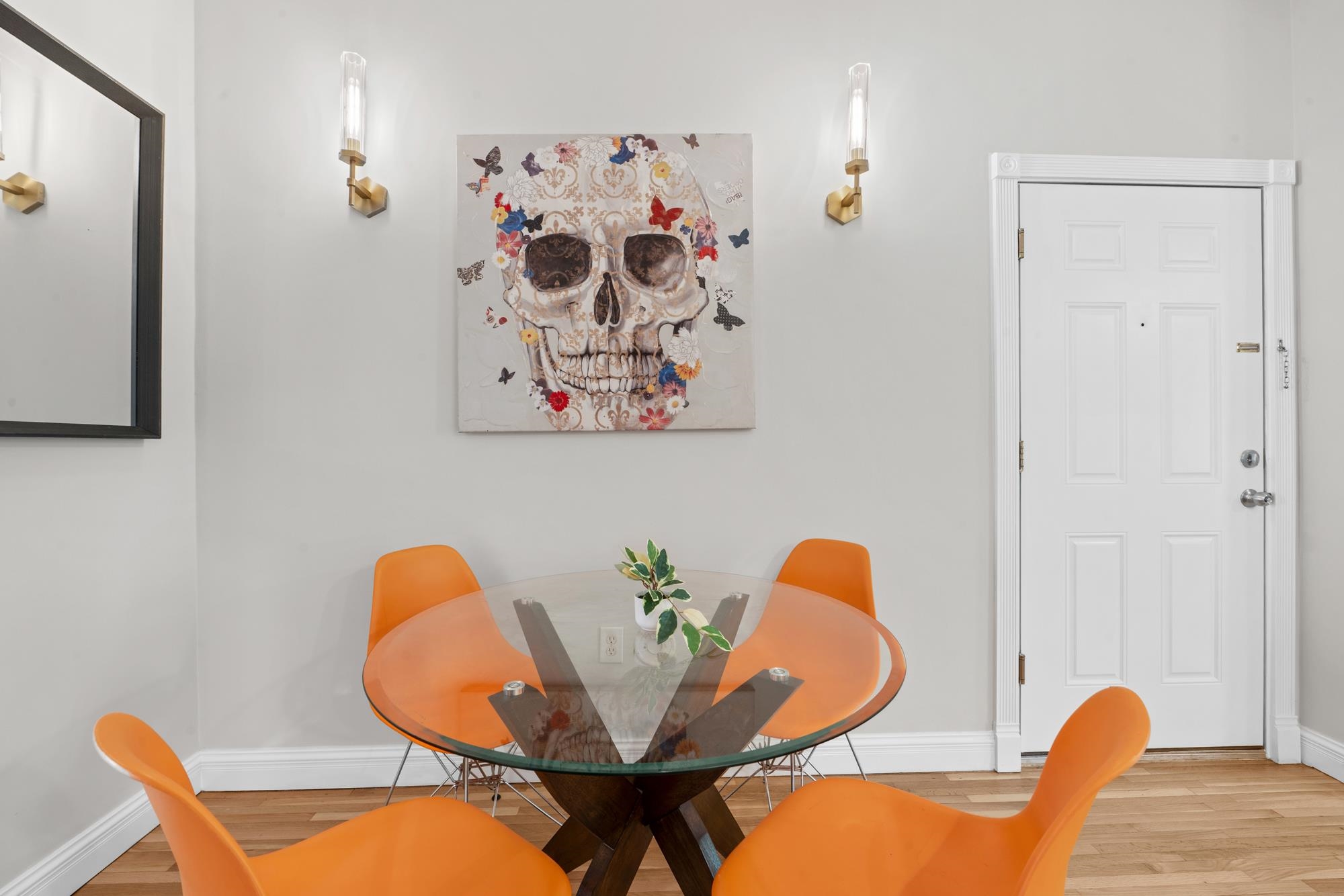 118 WILLOW AVE Unit: 2