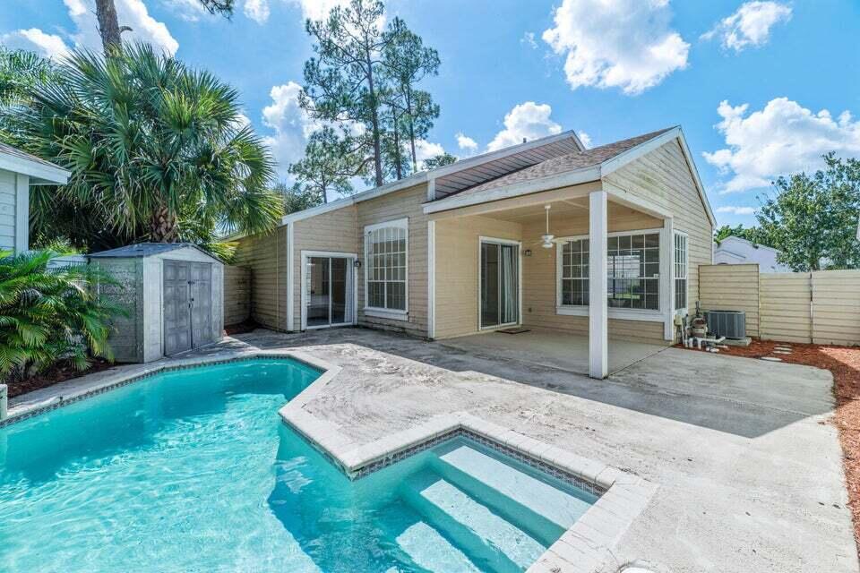 1050 Aviary Road