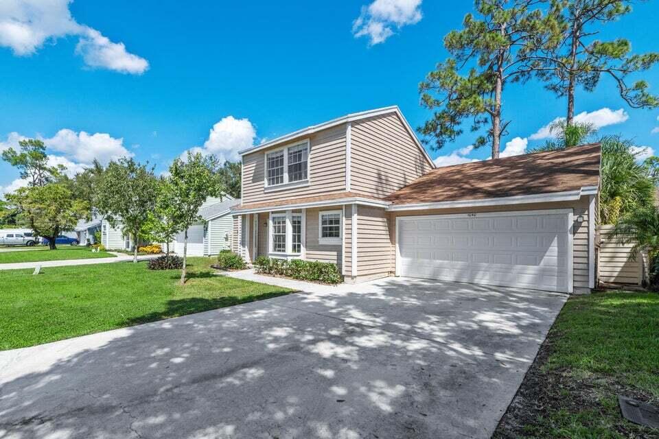 1050 Aviary Road